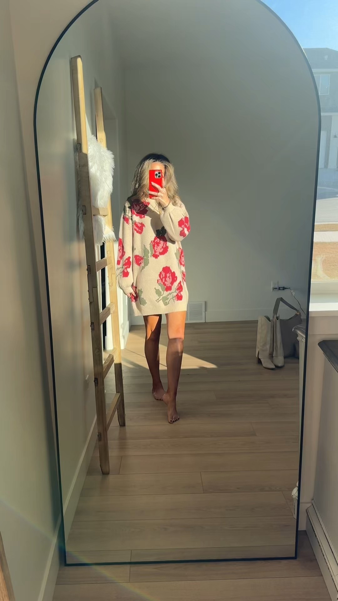 Ugh so obsessed w this dress!! Code BLUSHBASICS35 xoxo 

#LTKHoliday #LTKFindsUnder100 #LTKootd