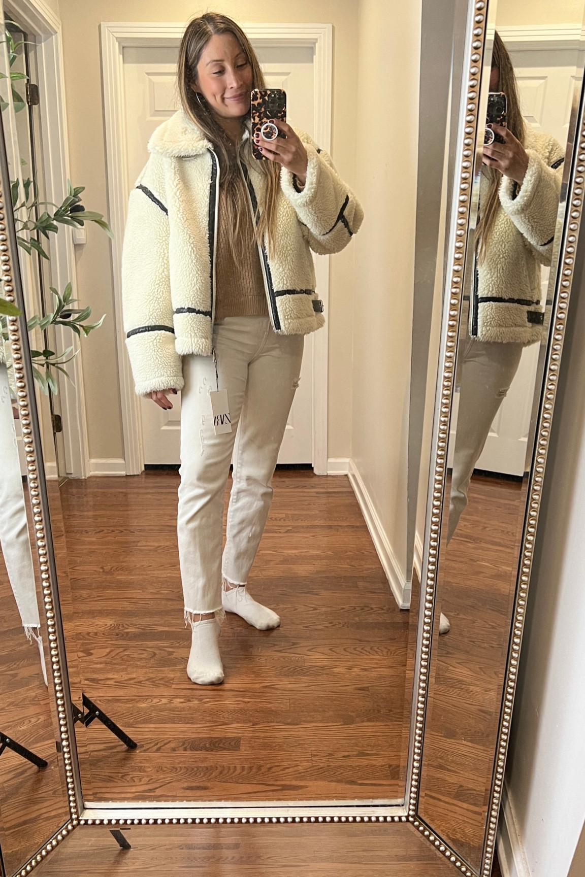 Looove this winter jacket. It’s from Zara but I’m linking a similar one from Lucky brand 🧡

#LTKSaleAlert #LTKSeasonal #LTKGiftGuide
