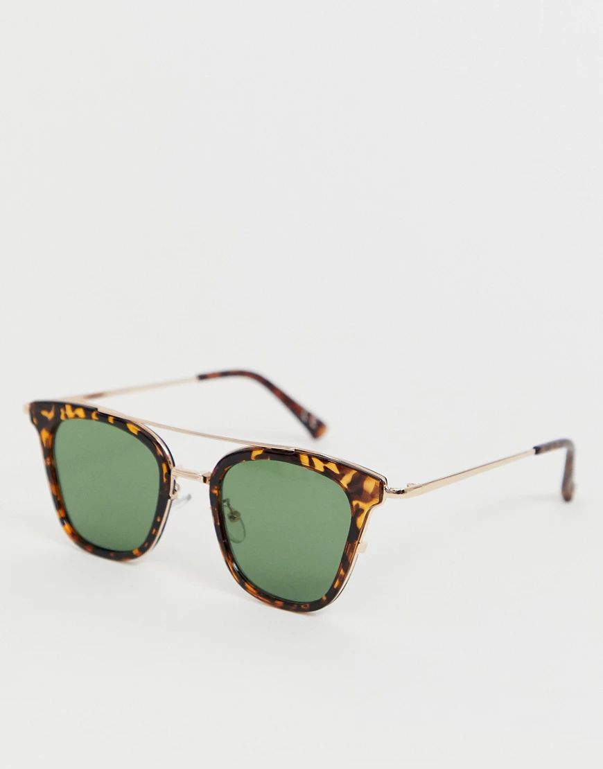 ASOS DESIGN retro sunglasses with tortoiseshell and gold detail frame with green lenses-Brown | ASOS (Global)