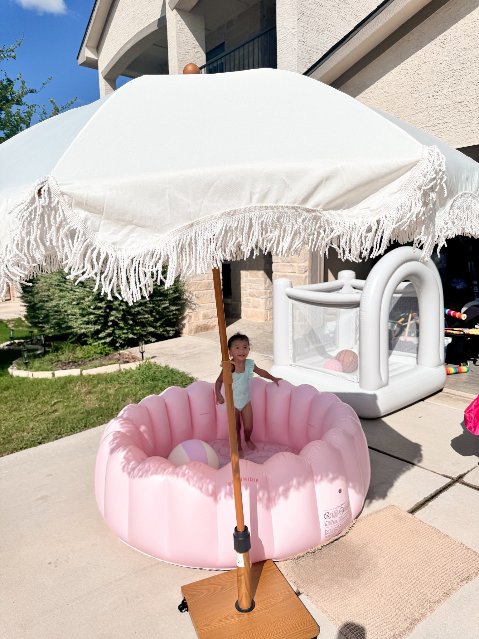 Summertime outside 🌸☀️

#LTKmomlife #LTKSeasonal #LTKKids