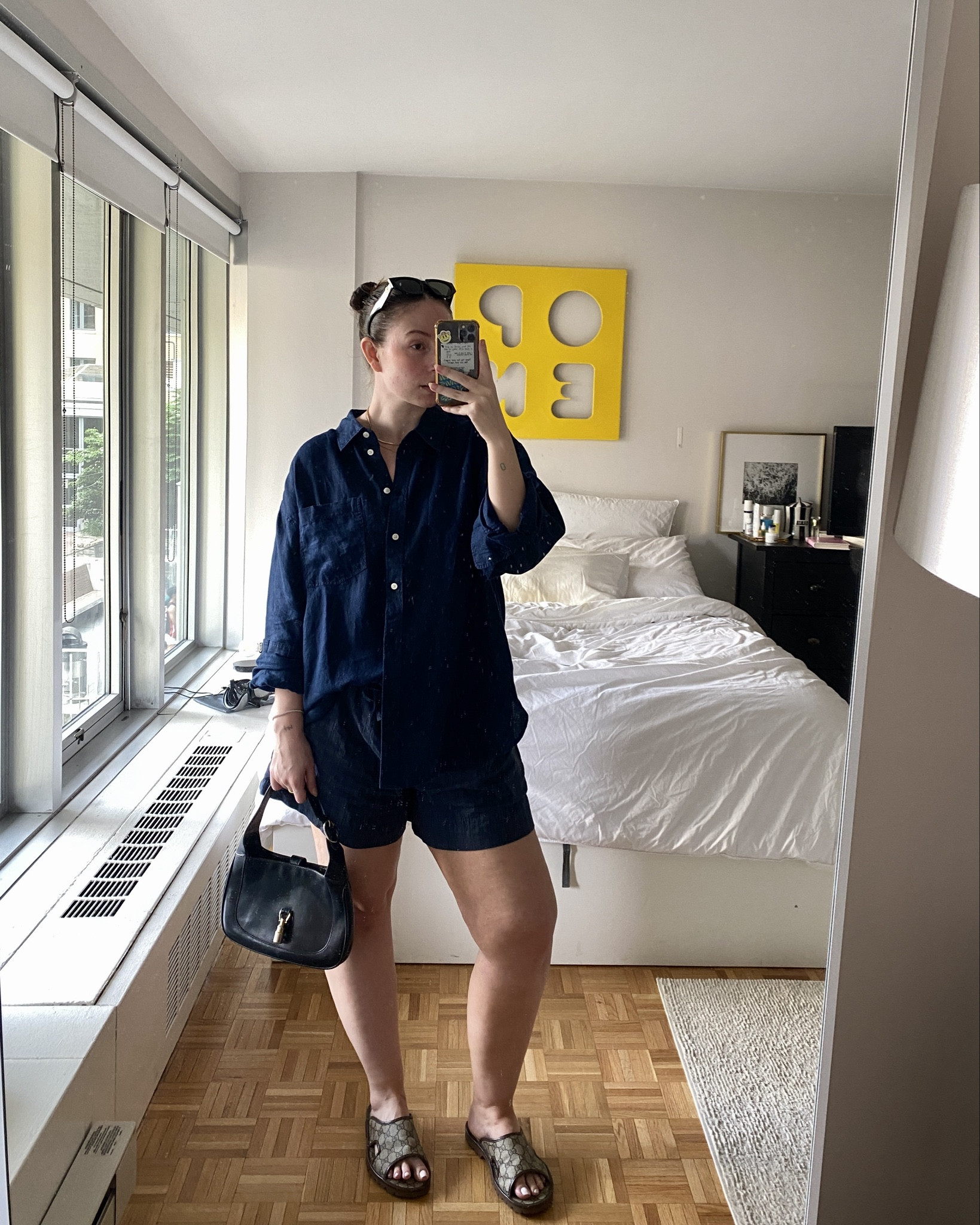 Giving navy monochrome its spotlight 

#LTKSummerSales #LTKStyleTip #LTKMidsize