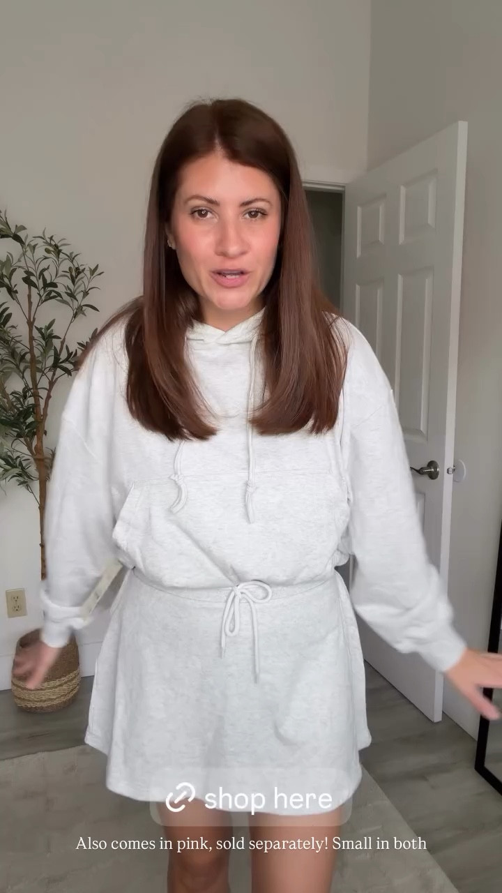 Also comes in pink, sold separately! Small in both