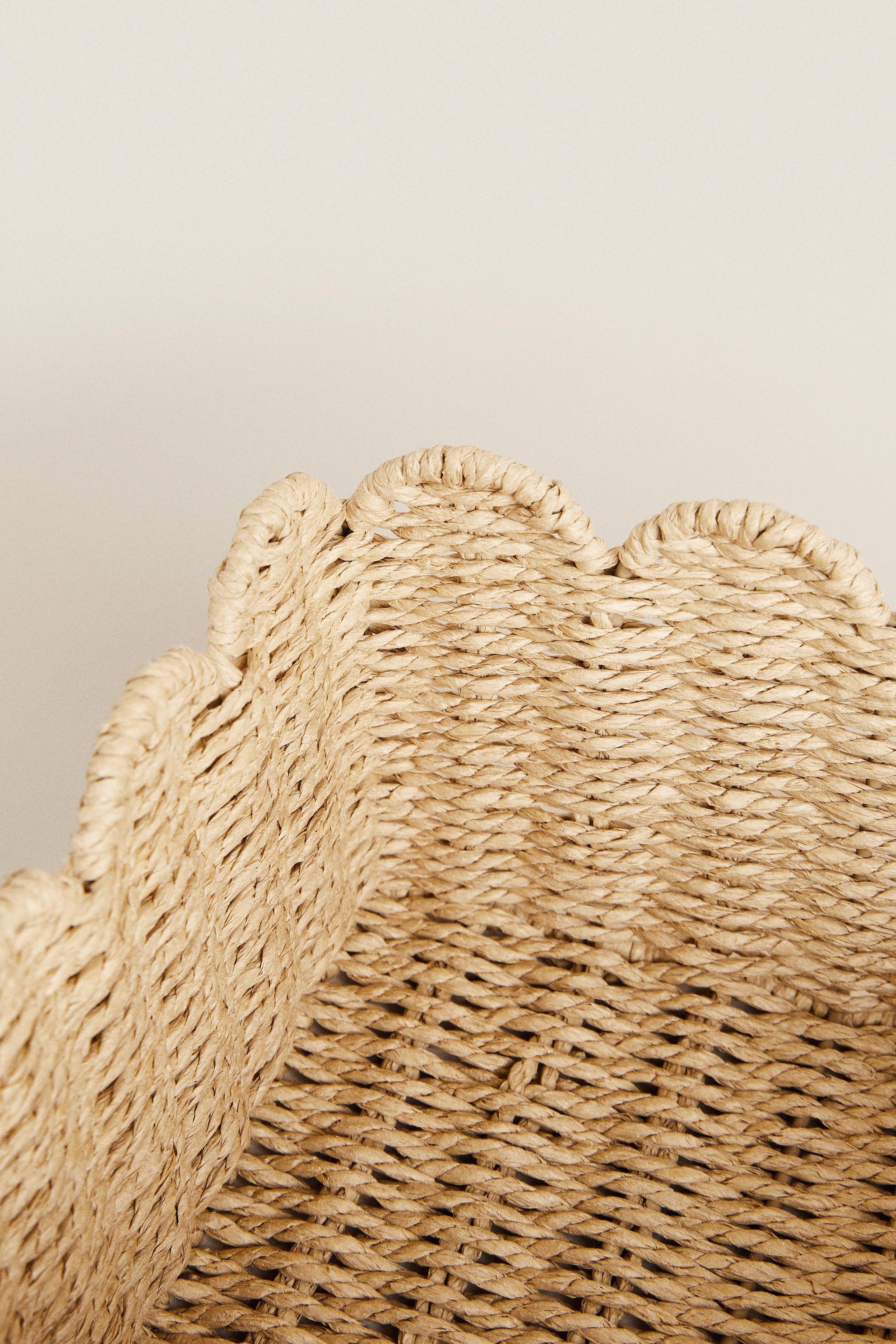 SCALLOPED BASKET | Zara US