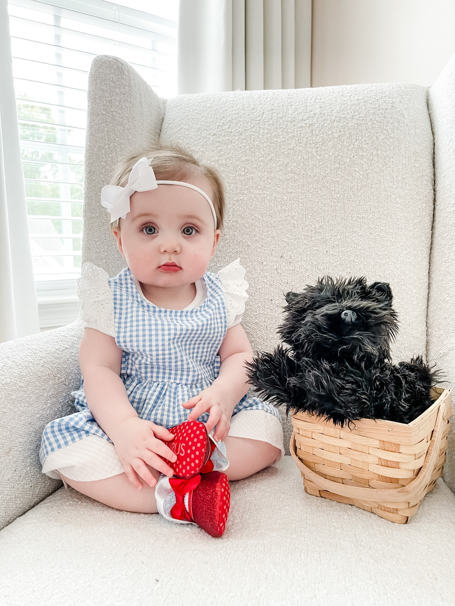 Dorothy costume for baby - Halloween costume ideas

Halloween costume, baby costume, wizard of oz

This dress was a real dress (i.e. not a costume) that is no longer available. Found a similar option as I think the real clothing looks much nicer than most of the stuff intended as costumes!

#LTKSeasonal #LTKHalloween #LTKbaby