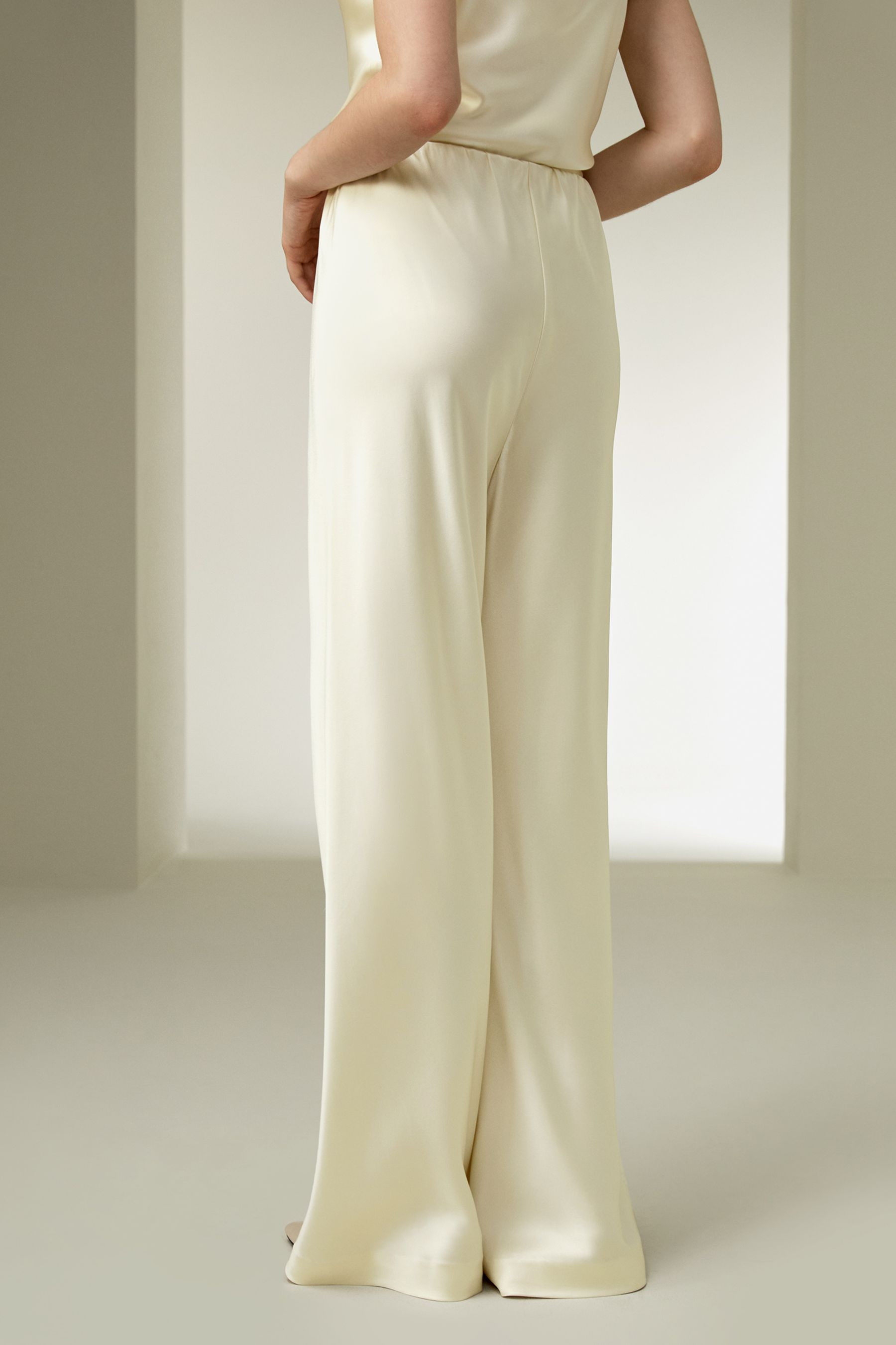 Full bias cut silk pants | LilySilk
