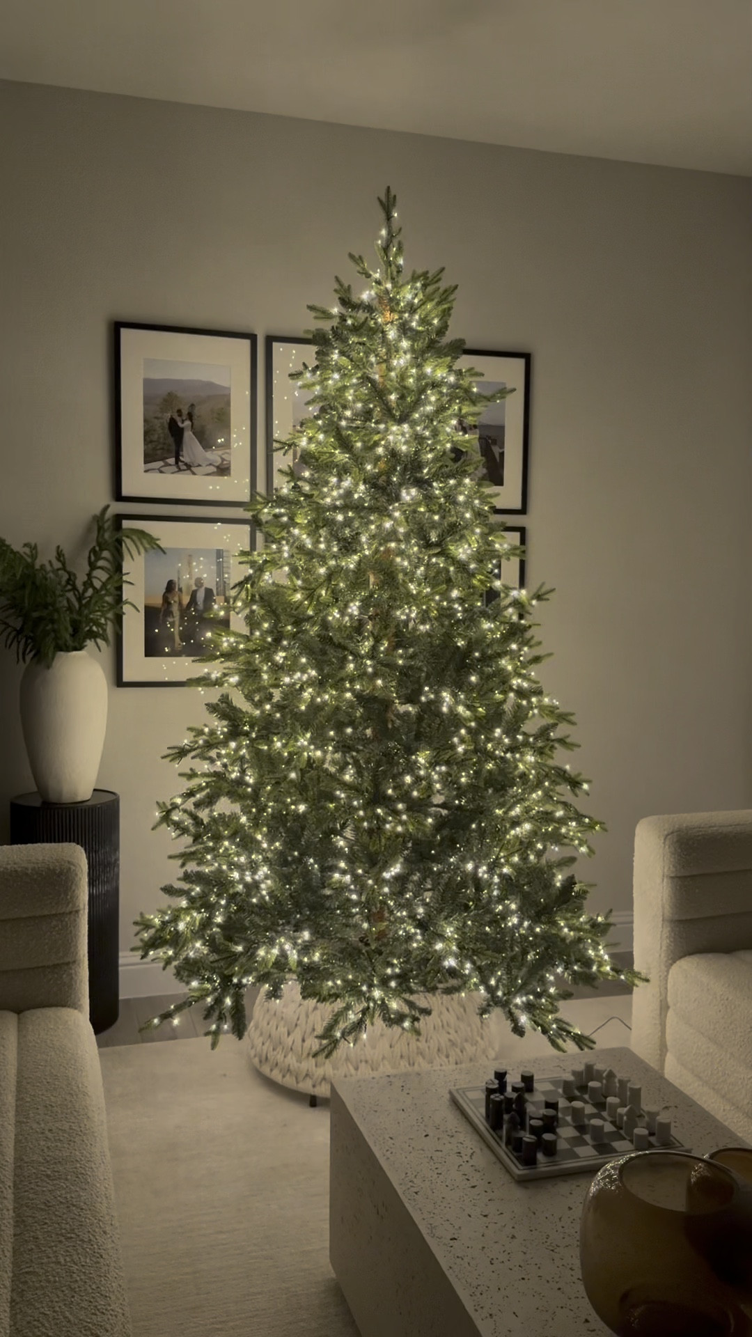 Traditional Twinkling Lights Green Pre-Lit Christmas Tree ✨🌲

#LTKSeasonal #LTKHome #LTKHoliday
