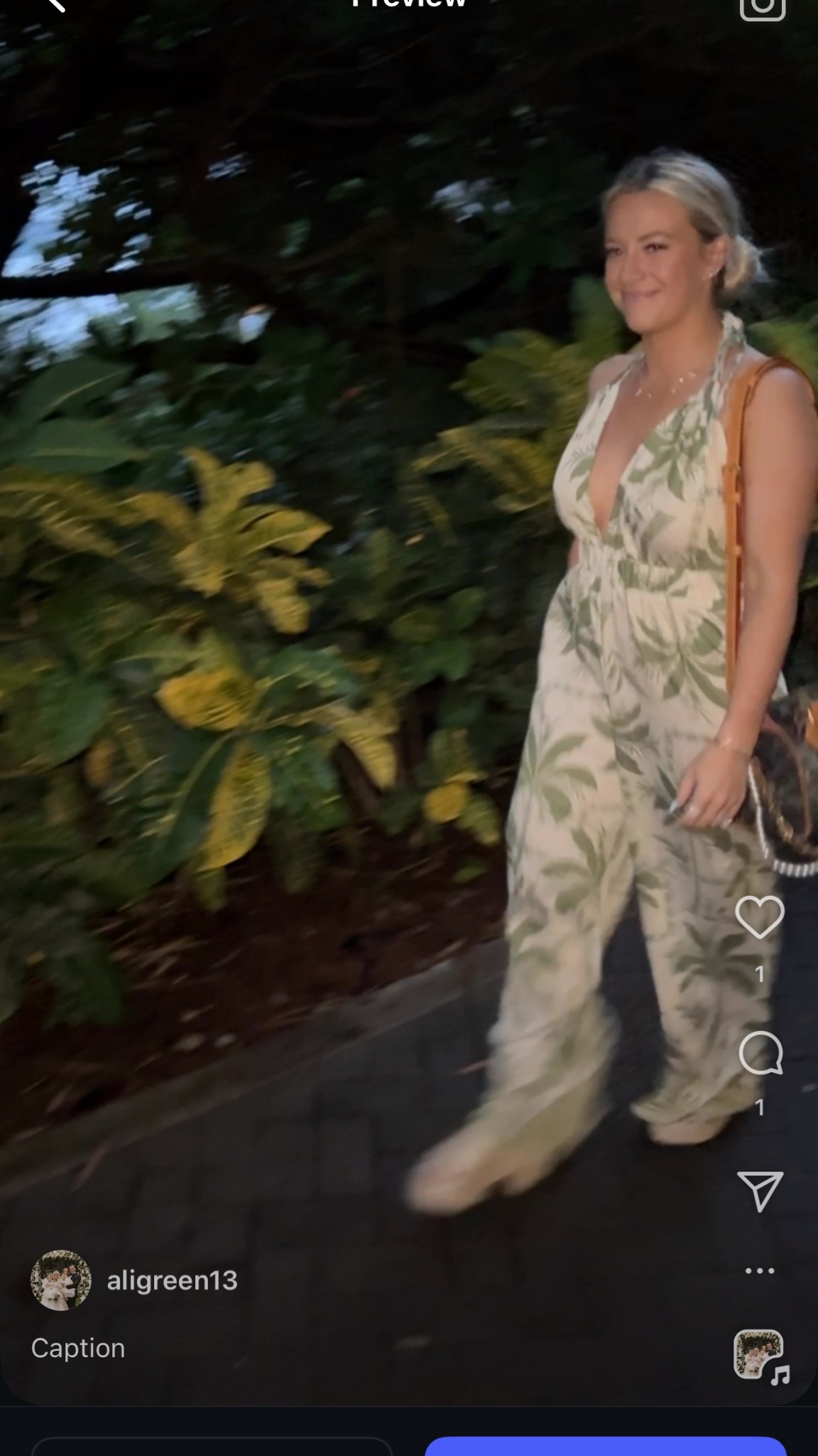 Costa Rica tropical lightweight jumpsuit outfit for dinner and date night!

#LTKStyleTip #LTKTravel #LTKSeasonal