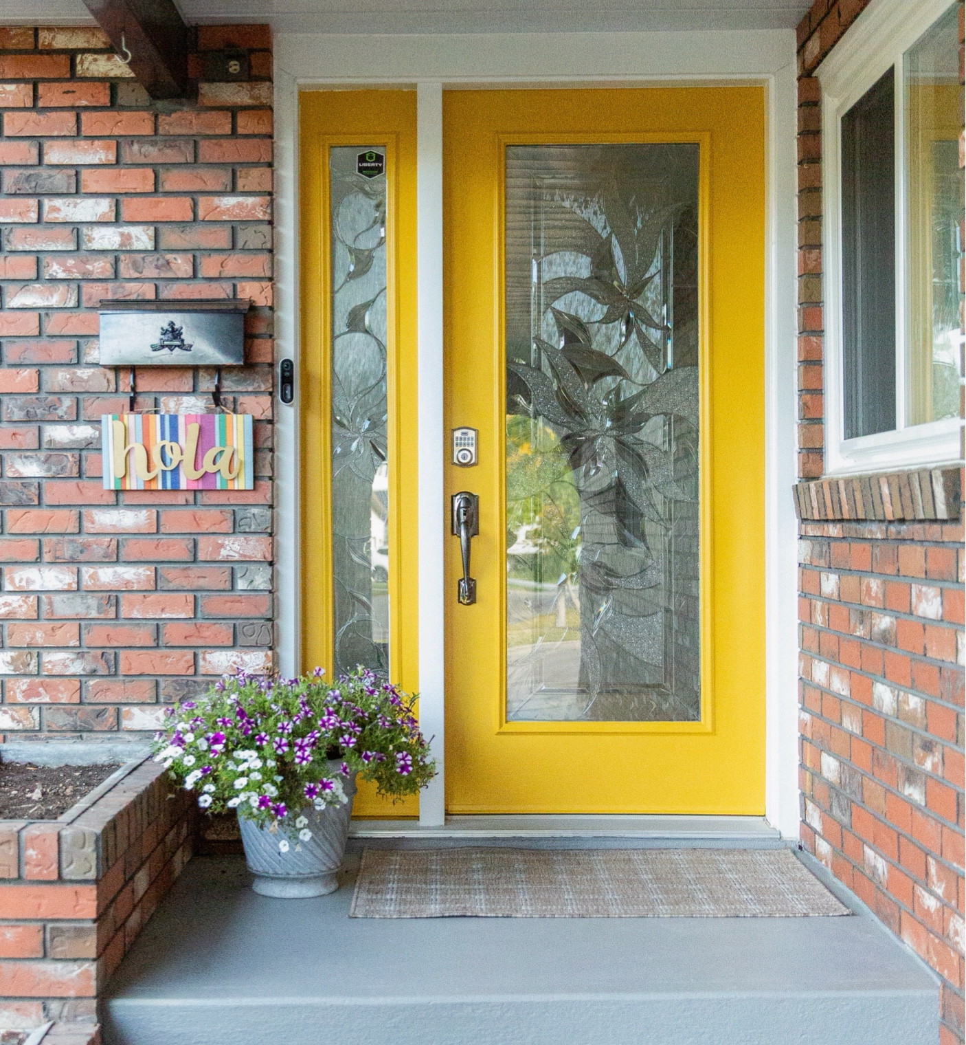Get the look for our front porch! #ltkhome #ltkdesign #frontdoor #porchinspo #moderndesign 

#LTKautumn