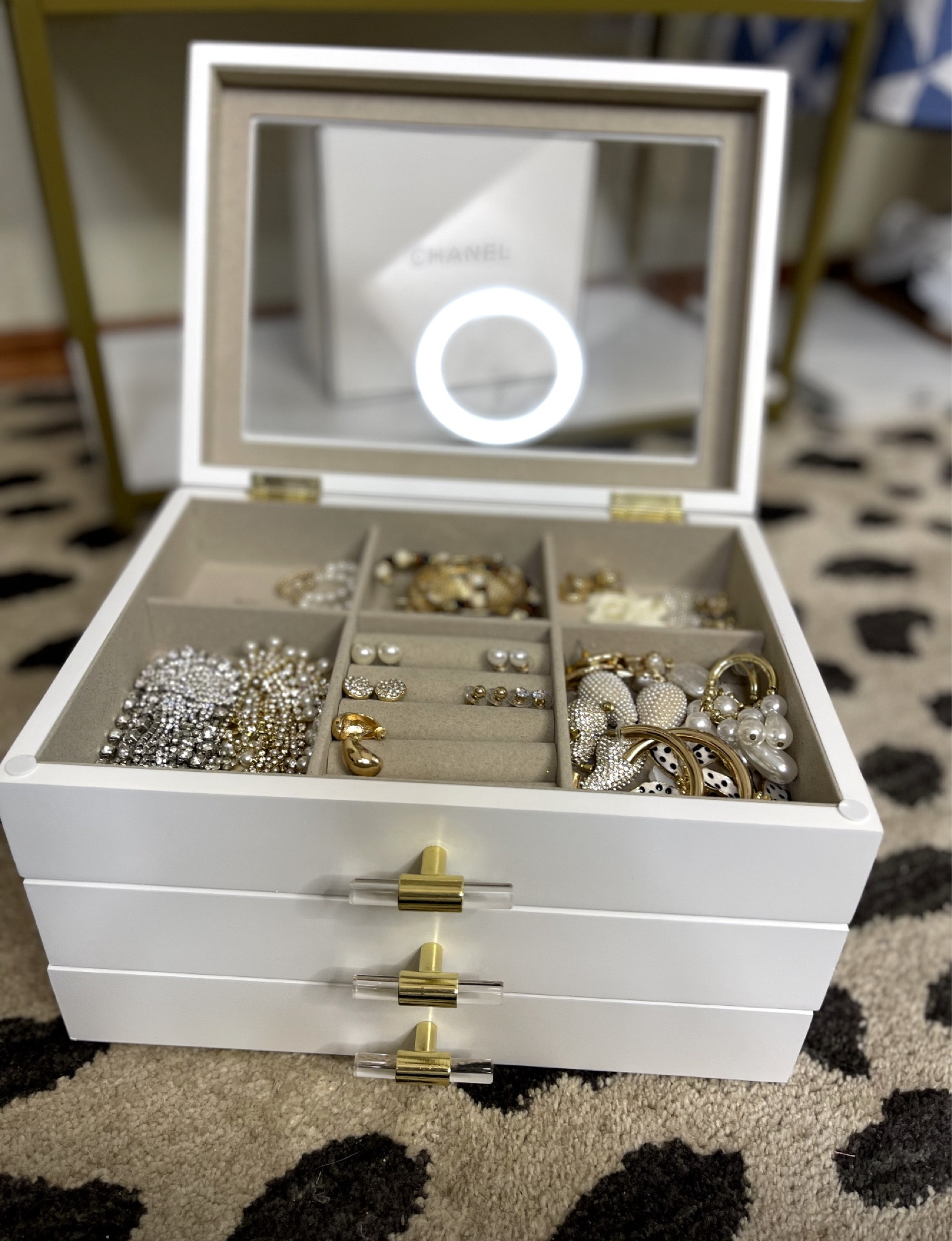 This Walmart jewelry box is a Kendra Scott look for less! If you have loved the KS jewelry box but it’s not in your budget, this one is an absolute dream! Also makes an amazing gift for the jewelry lover. 

#LTKFindsUnder100 #LTKHome #LTKBacktoSchool
