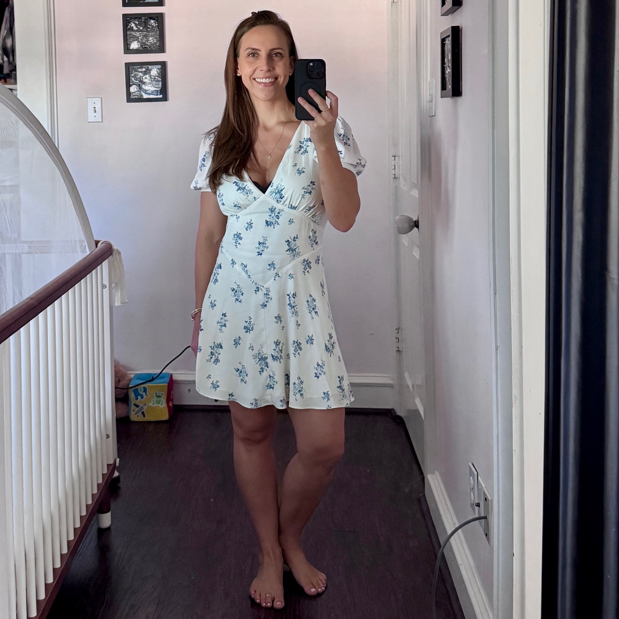 Easy breezy summer chic dress… wearing a size 4.

#LTKootd #LTKPetite #LTKTravel