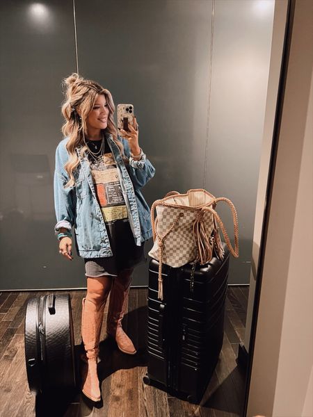 Heading home ✈️

Outfit Deatils-
Shirt and Jacket-Free People 
Boots- Lucchese ( they don’t have the color I have anymore but I linked the exact style)
Necklace- Maurice’s 
Earrings- Free People
Purse-Vintage Boho Bags
Hat Box- Calpak
Luggage- Beis 

#LTKtravel #LTKCon #LTKbump
