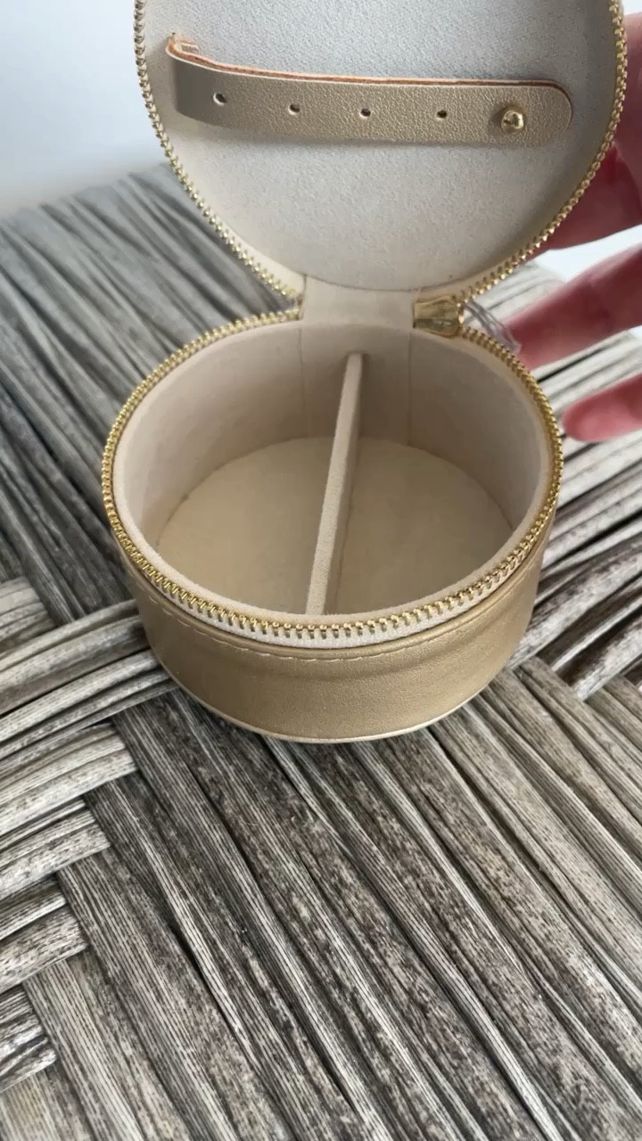 Travel case, jewelry holder, travel essentials

#LTKSeasonal #LTKtravel #LTKunder50