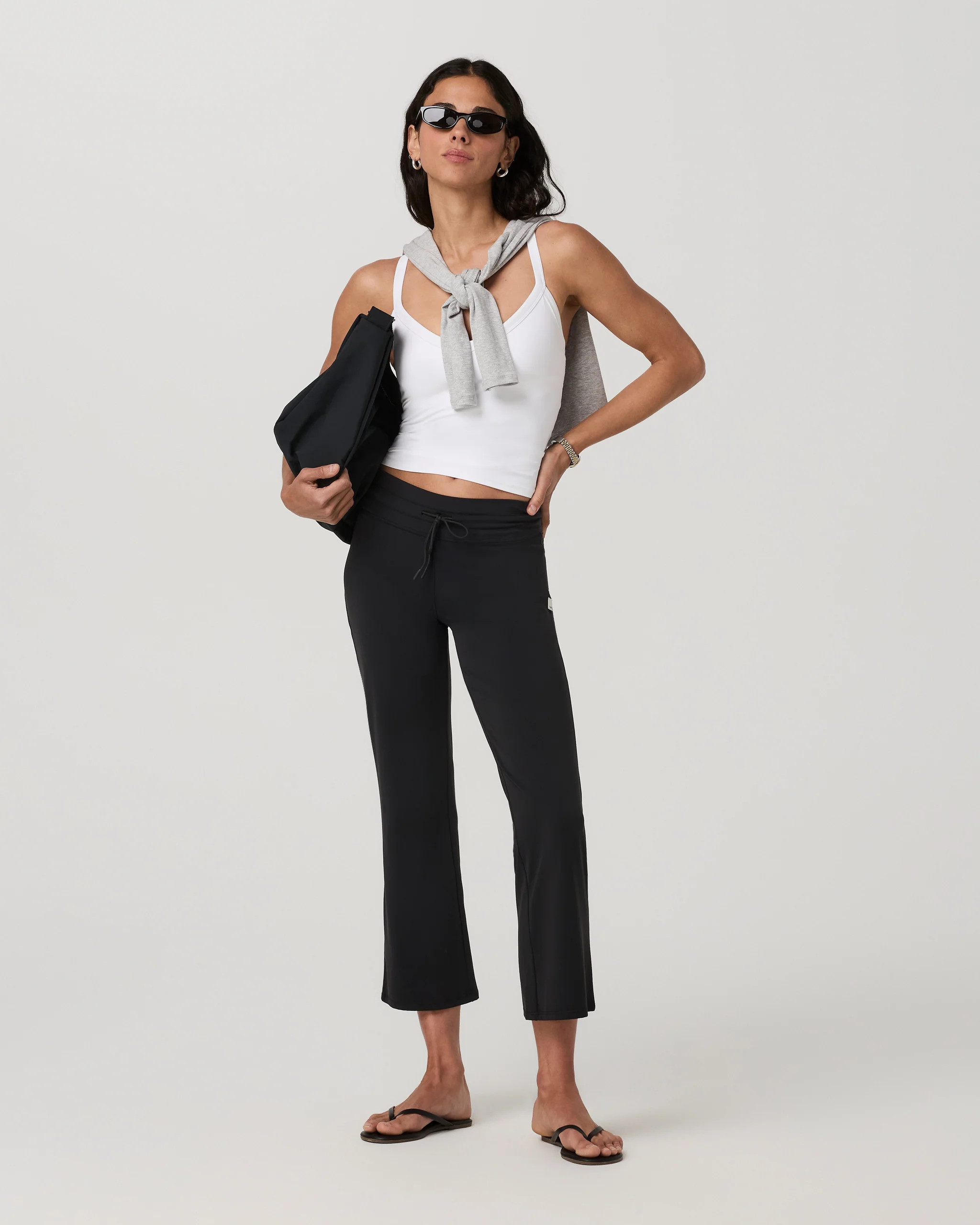 Daily Form Ankle Pant – Women's Black Leggings – Vuori | Vuori Clothing (US & Canada)