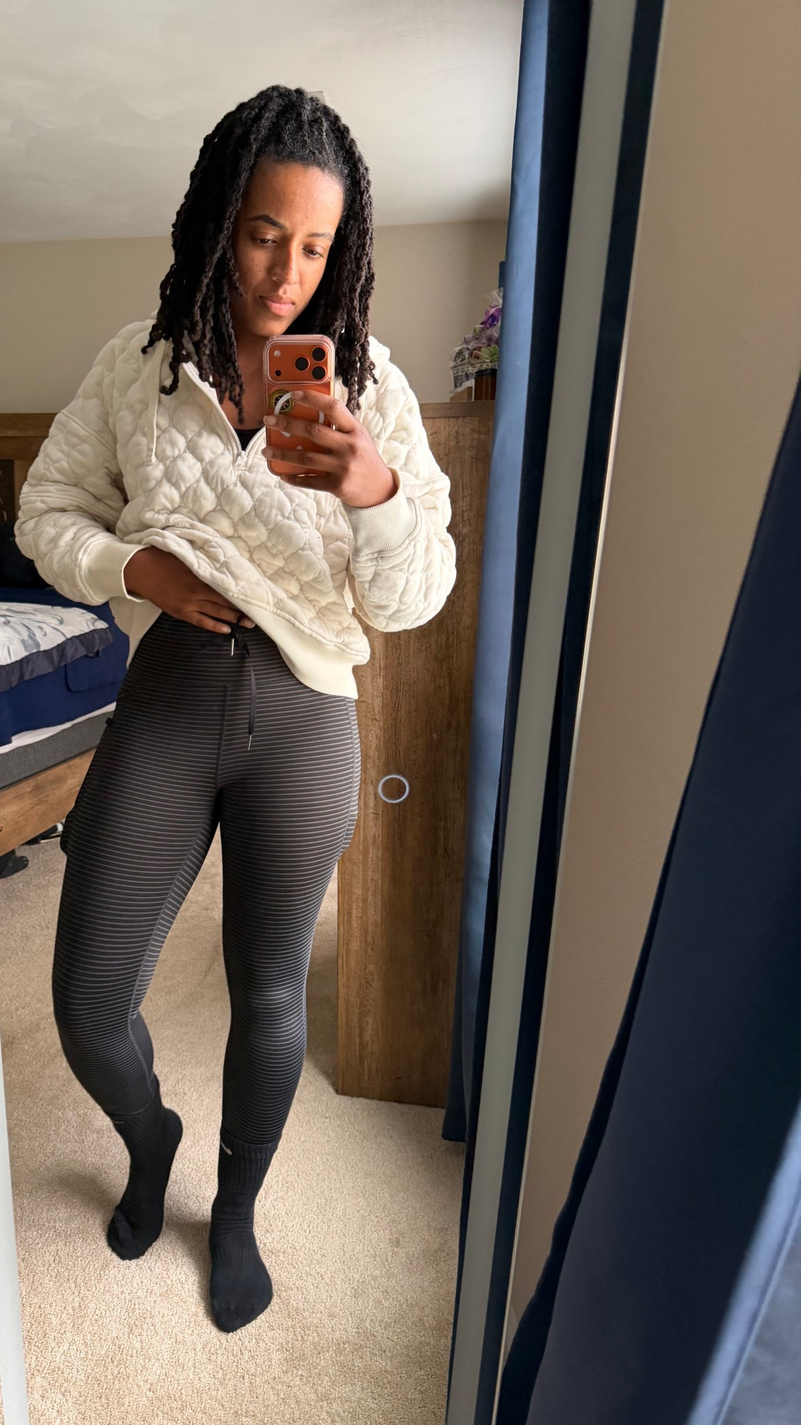 Easy everyday outfit for busy days 🤍  
The Wild Oak Maydee Quilted Pullover paired with Halara yoga pants — perfect for kid drop-off, working from home, and squeezing in a workout.

#LTKActive #LTKFindsUnder100 #LTKootd