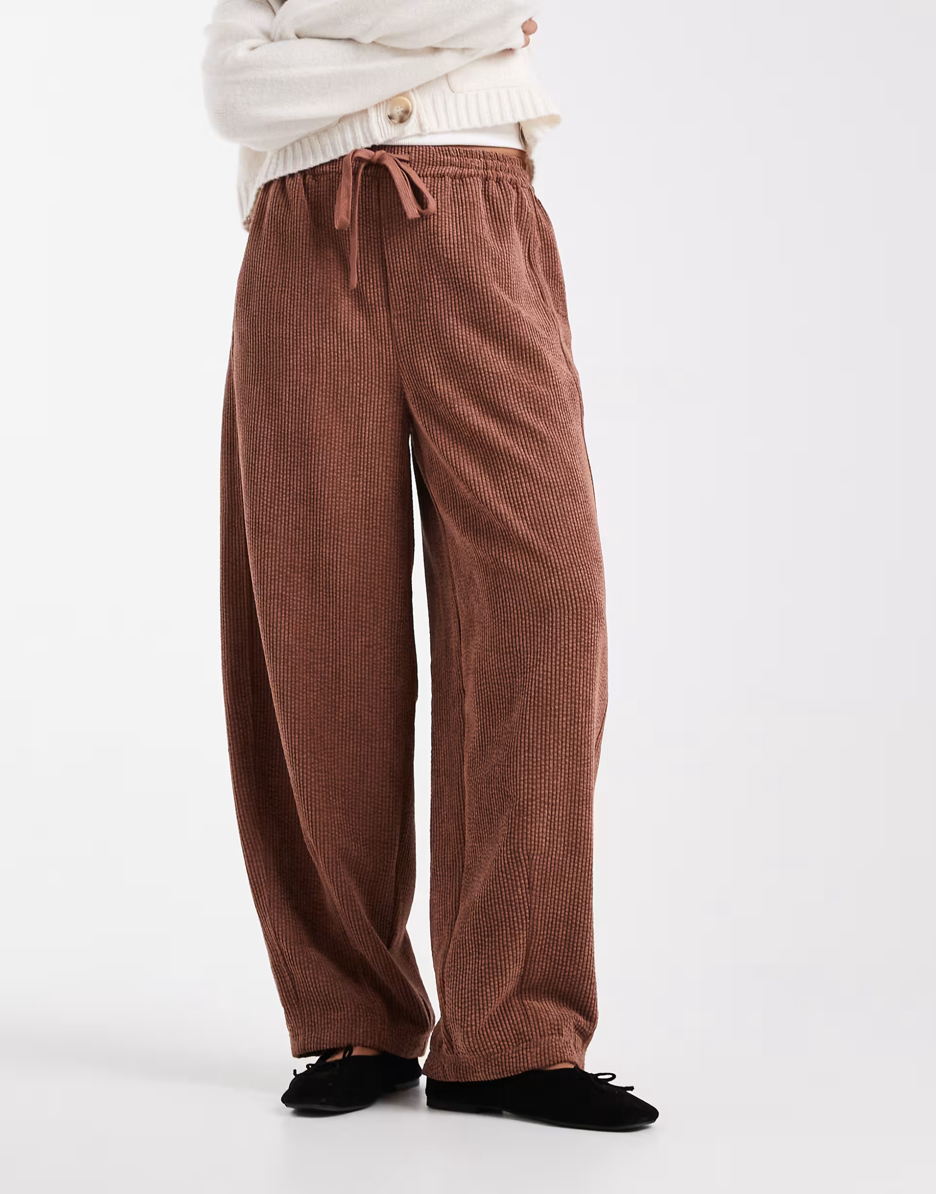 ASOS DESIGN pull on barrel leg cord trousers in chocolate | ASOS | ASOS (Global)