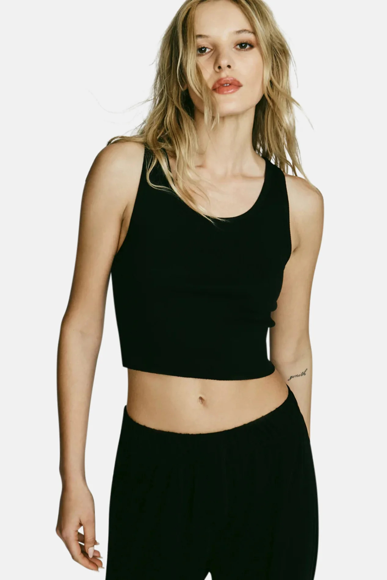 Cropped Scoop Neck Tank Black | Blue & Cream