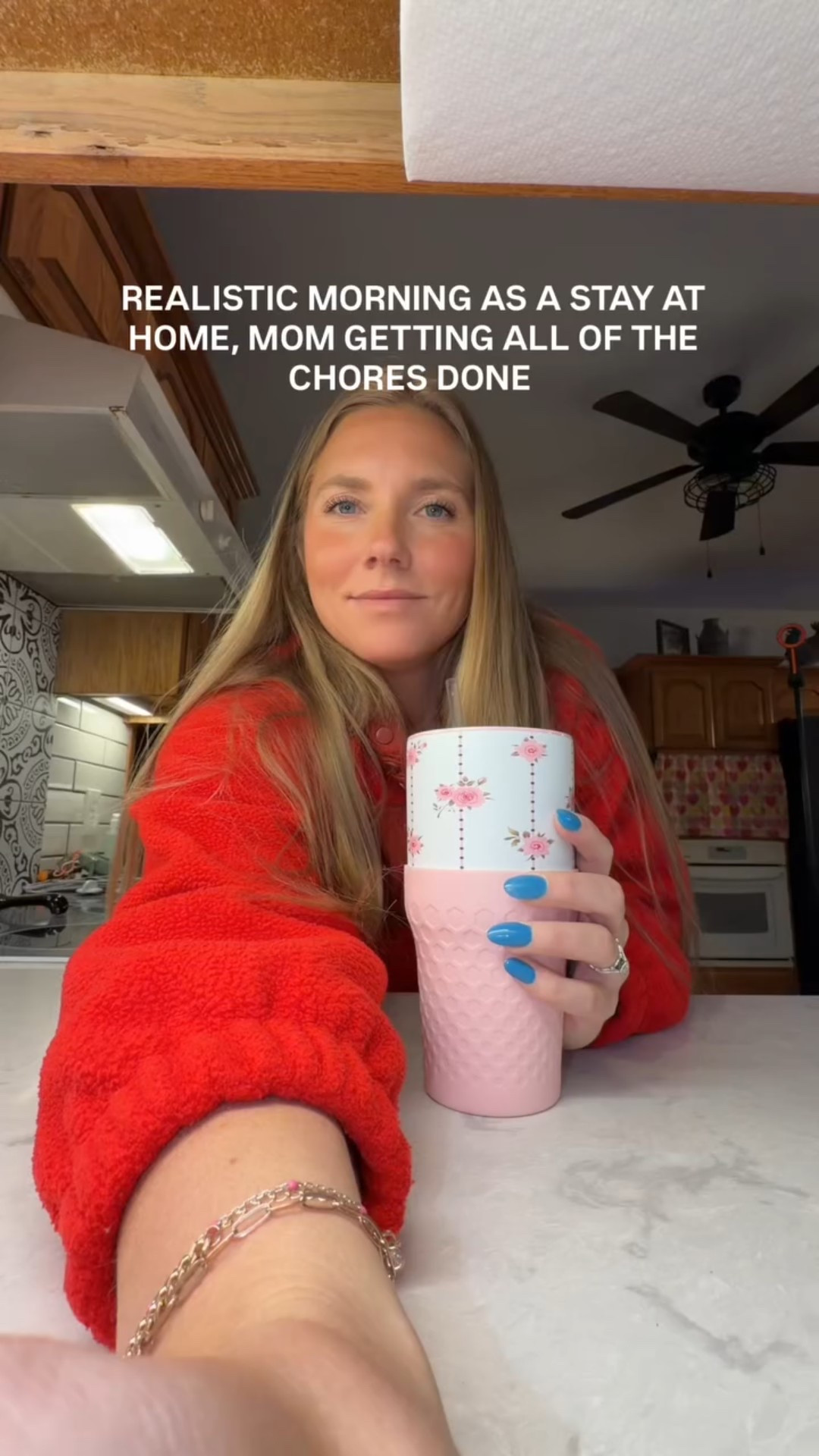 A realistic morning at home 🫠
Laundry, dishes, making beds, cleaning out the washer… just tackling the list one thing at a time 😅
#realisticmomlife #momroutine #slowmorning