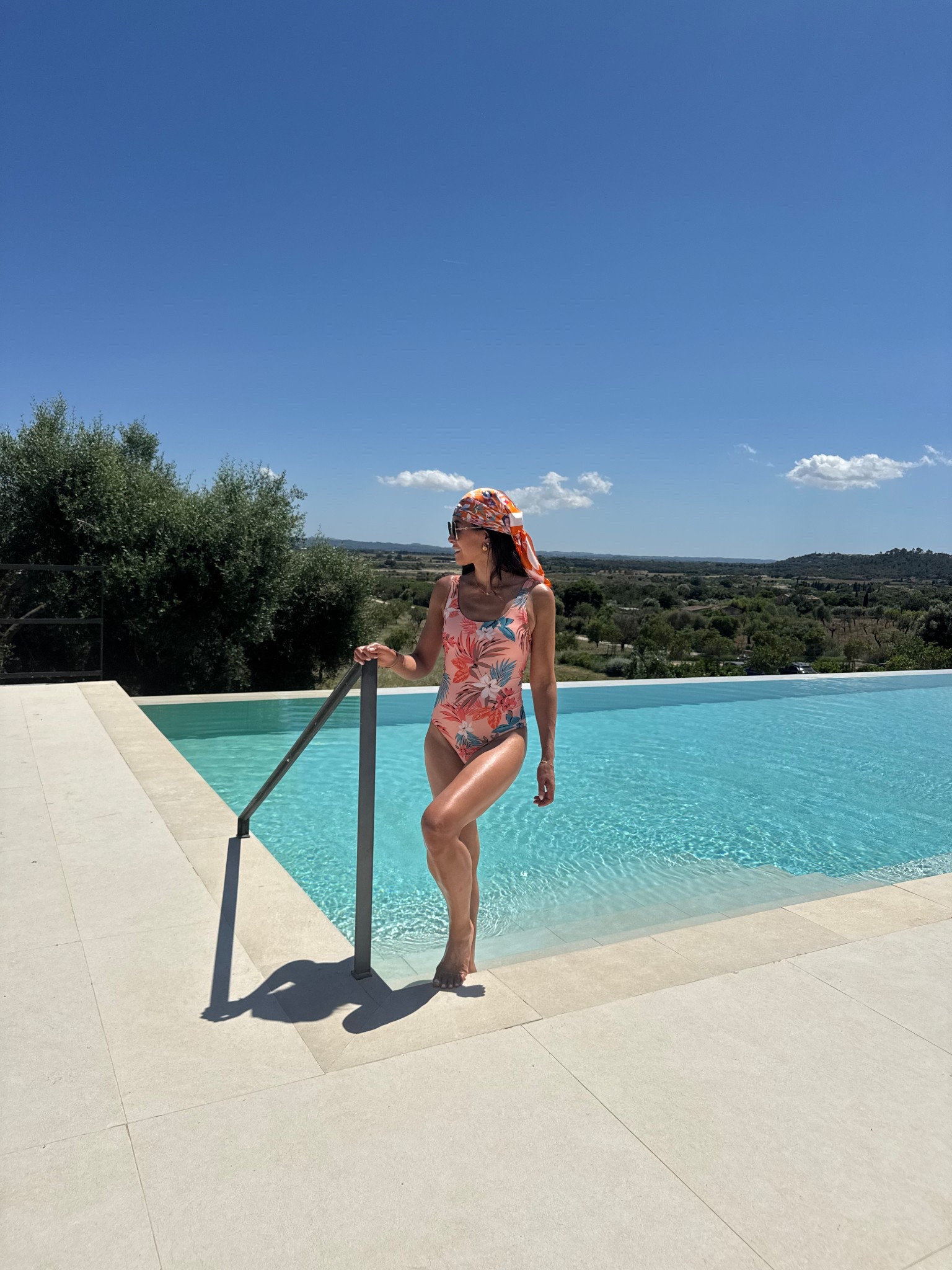 Tropical swimsuit size 8 

#LTKsummer #LTKspring #LTKswimwear