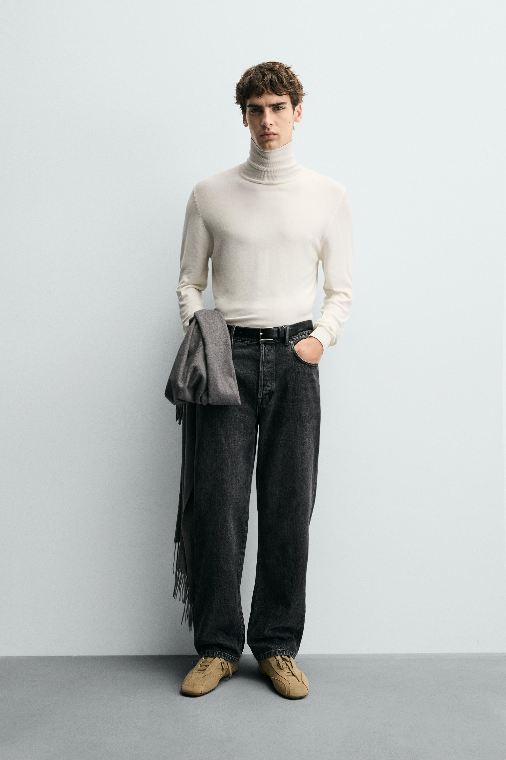 BASIC HIGH NECK SWEATER | Zara US