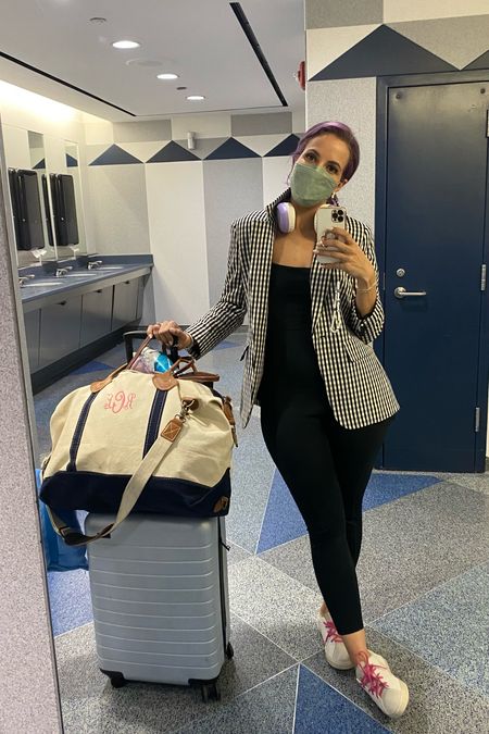 Business blazer, athleisure unitard is perfect for a 20-hour day including a flight.  

Size 4 in Elie tahari blazer, s in fp movement jumpsuit 

Suitcase is the large carry on 


Travel look, airport look 

#LTKworkwear #LTKtravel #LTKSeasonal