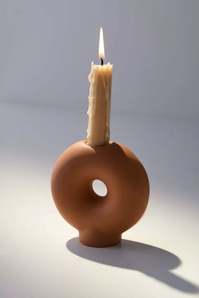 Tobi Circle Taper Candle Holder | Urban Outfitters (US and RoW)