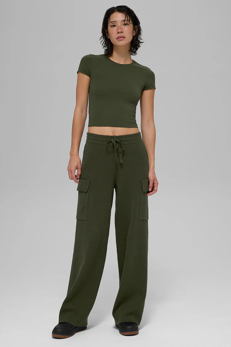 Scholar Knit High-Waist Cargo Pant - Green Olive | Alo Yoga (US)
