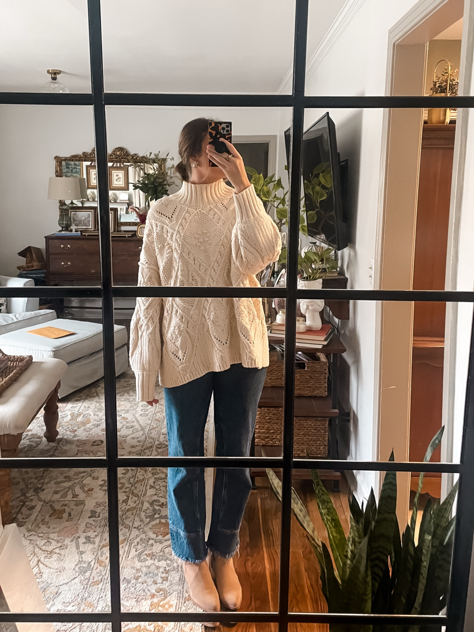 tired of sweater weather!!!!

#freepeoplesweater #sweaters #cozyoutfits

#LTKFindsUnder100 #LTKMidsize #LTKStyleTip