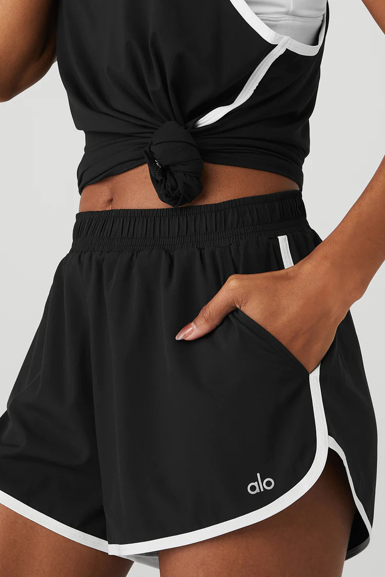 Ivy League Dolphin Short | Alo Yoga (US)