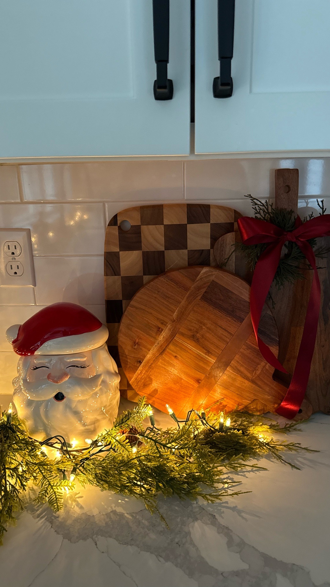 How cute is this Santa cookie jar?! Alllllll the nostalgia! The price is amazing and they have a few more options to choose from �Santa

#LTKSeasonal #LTKHoliday #LTKHome