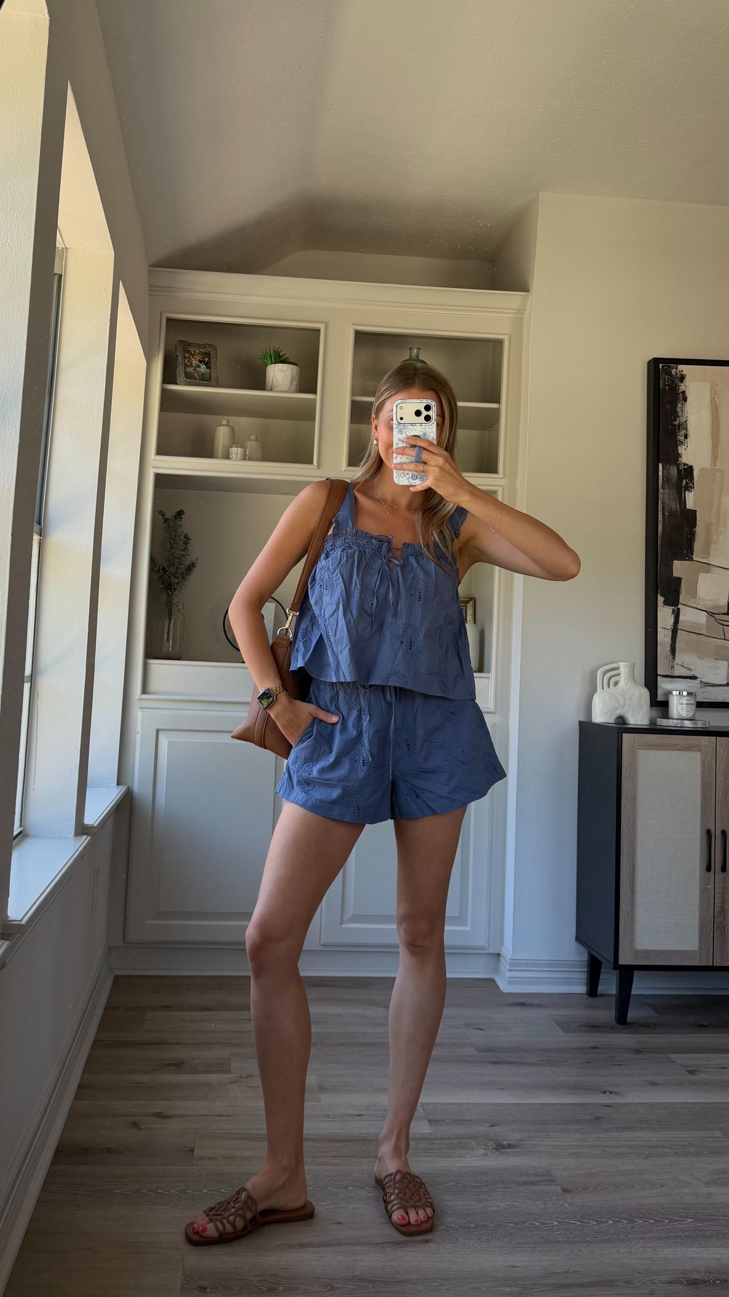 Summer matching set! Top nursing friendly - xs in top, s in shorts 

 
