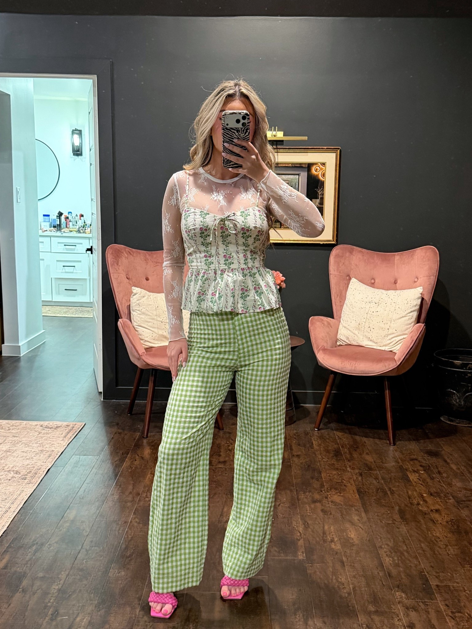 Top is on major sale right now, use code “bday35” to save! So cute for spring and summer


Summer fashion, women’s fashion, spring outfits, vici, cute fashion, date night outfit, weekend fashion, cowgirl style, travel outfit, vacation fashion, stagecoach outfit, Coachella outfit 

#LTKFestival #LTKWorkwear #LTKootd