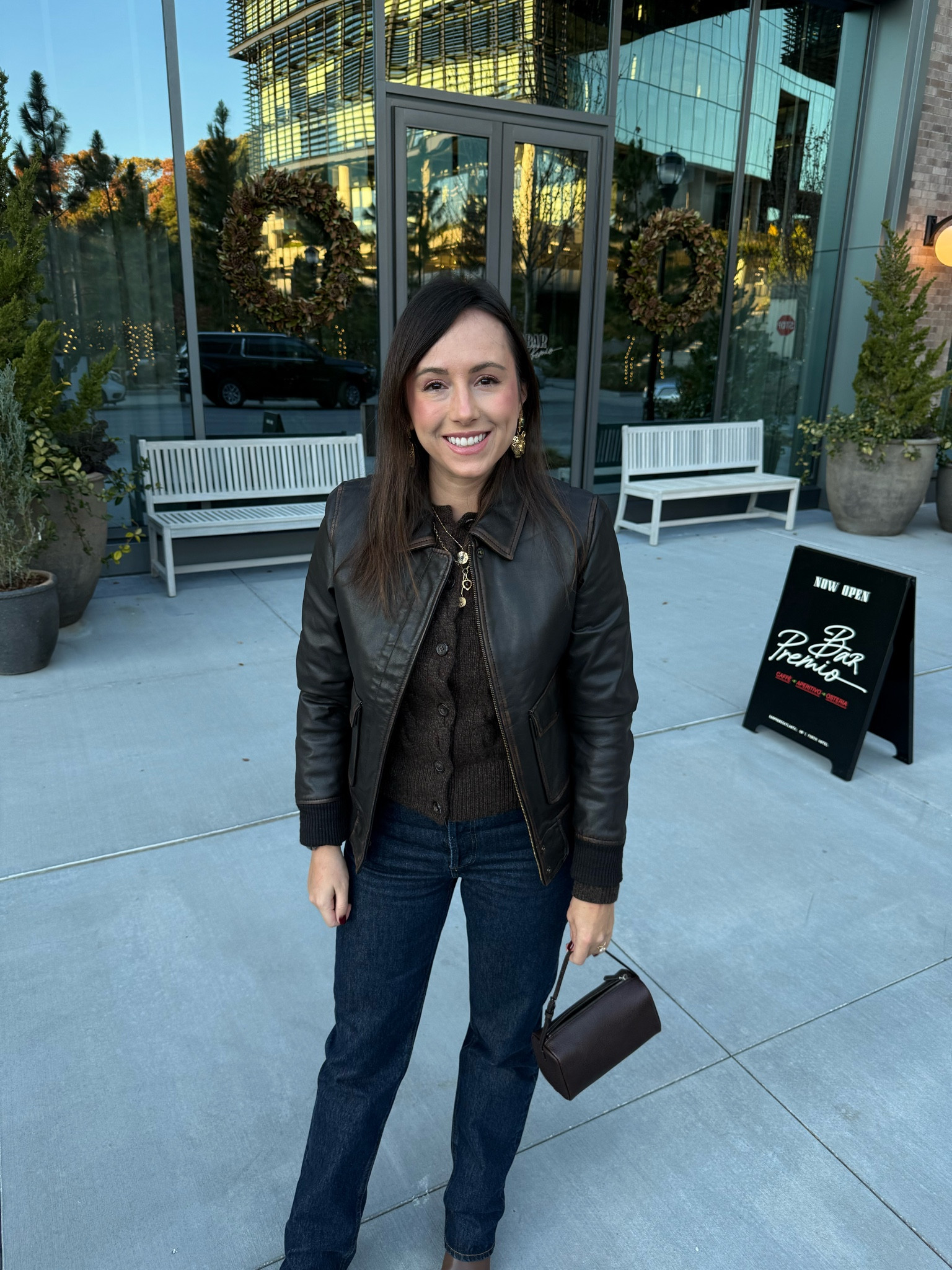 Brown leather bomber jacket (size medium and actually very warm!), Ralph Lauren cable knit cardigan (size small), agolde jeans (tts 25), Marc fisher boots, Kendra Scott earrings




#LTKSeasonal #LTKHoliday #LTKGiftGuide