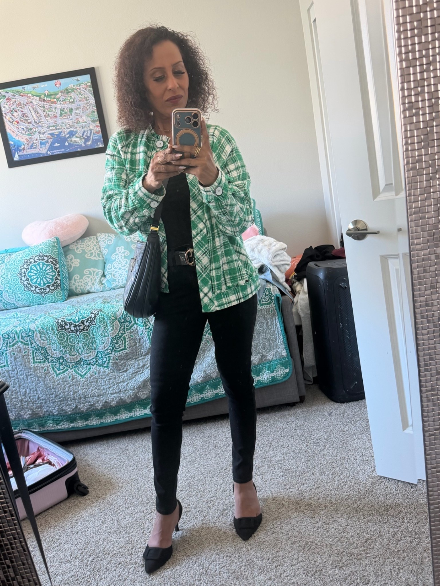 OOTD.. Day at the office look! 

#amazon #cabi #salvatoreferragamo #gucci

#LTKdayinmylife #LTKootd #LTKOver40