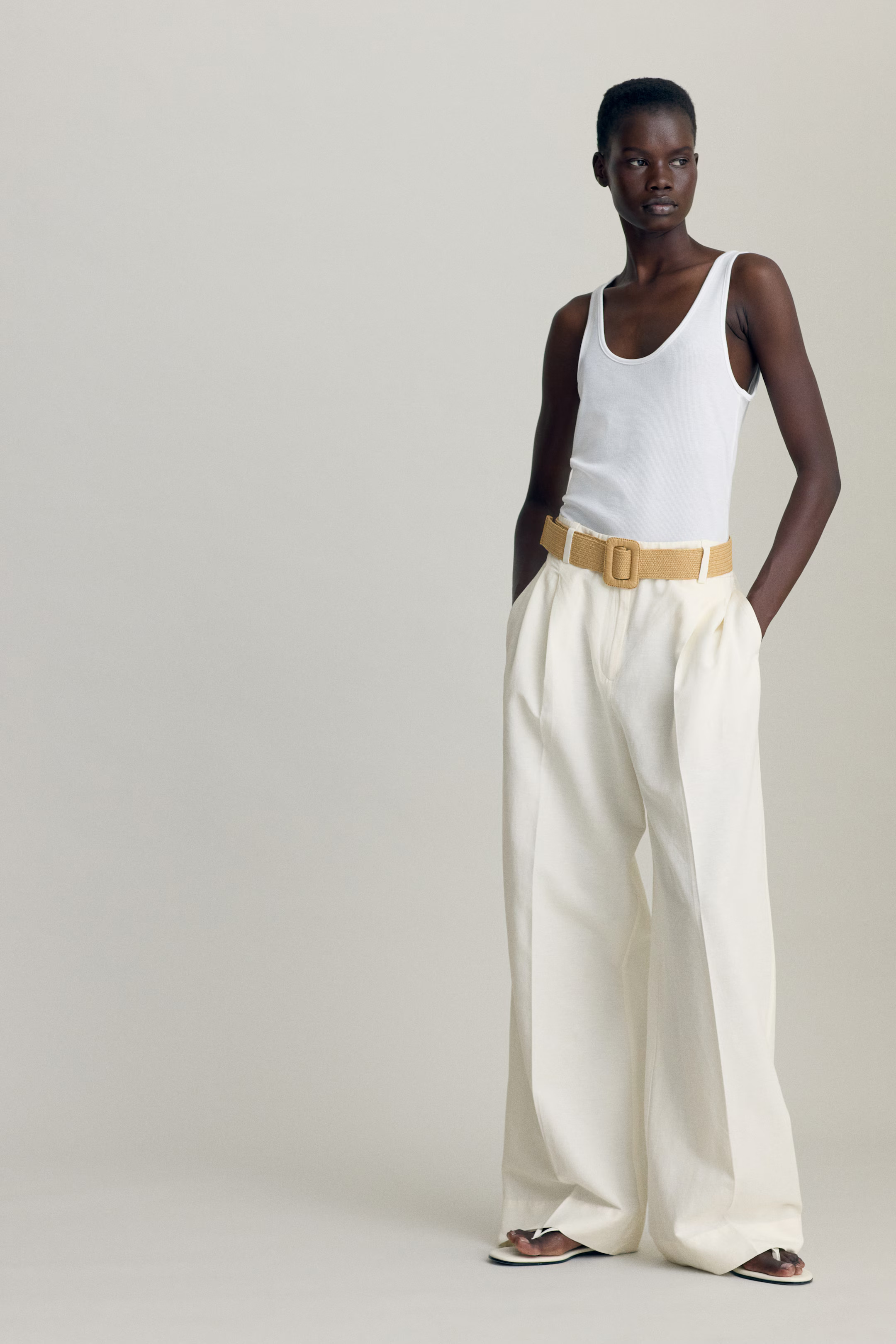 Linen-Blend Pants with Belt | H&M (US + CA)