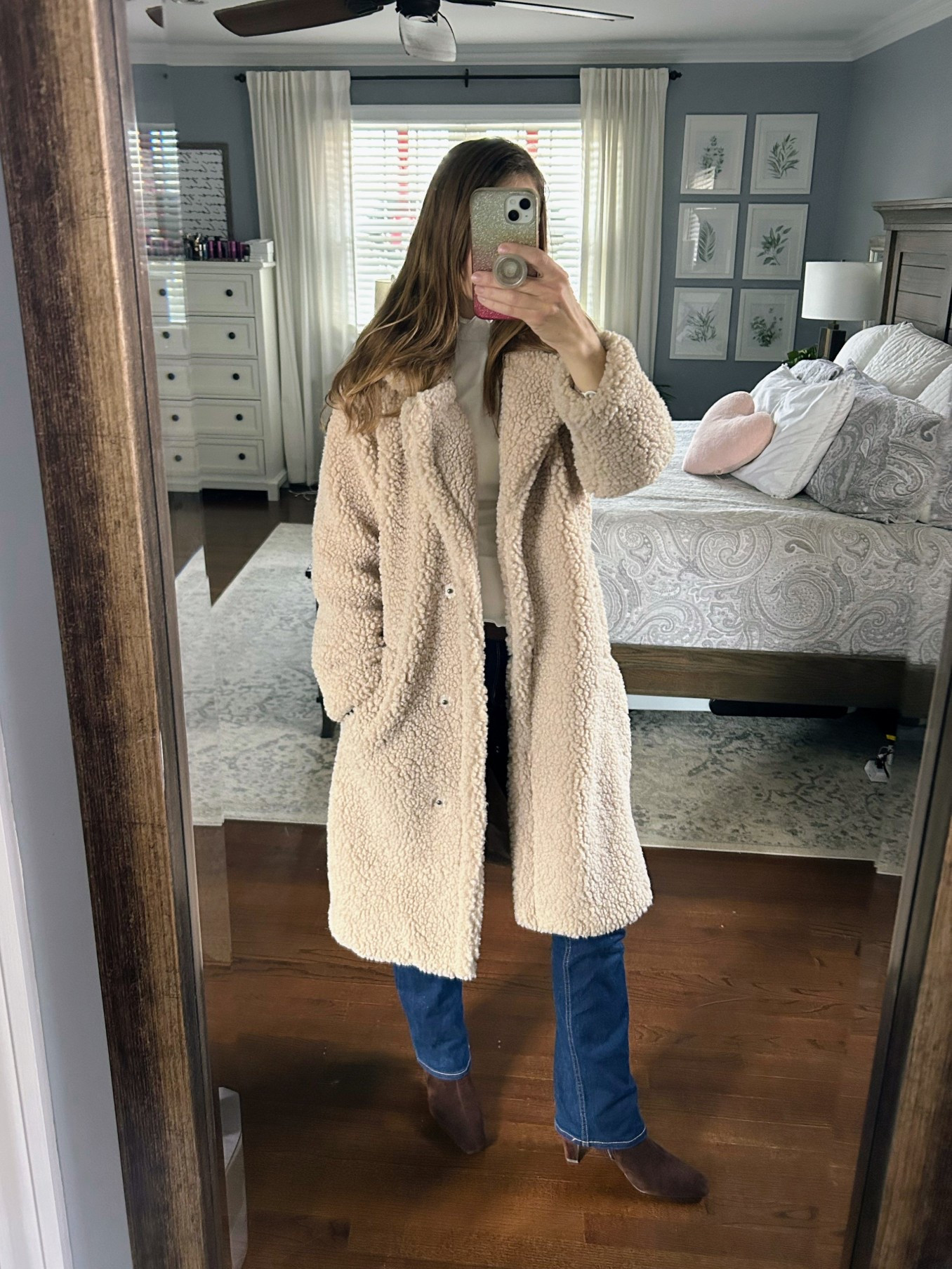 This Teddy coat makes a statement! I love it! You can go casual or formal with this one. It works with everything. It’s called the Missy Faux Shearling Coat by Lucky Brand.

Wearing size small in the color oatmeal. Also comes in black, pecan, and army.

#LTKHoliday #LTKFindsUnder100 #LTKGiftGuide
