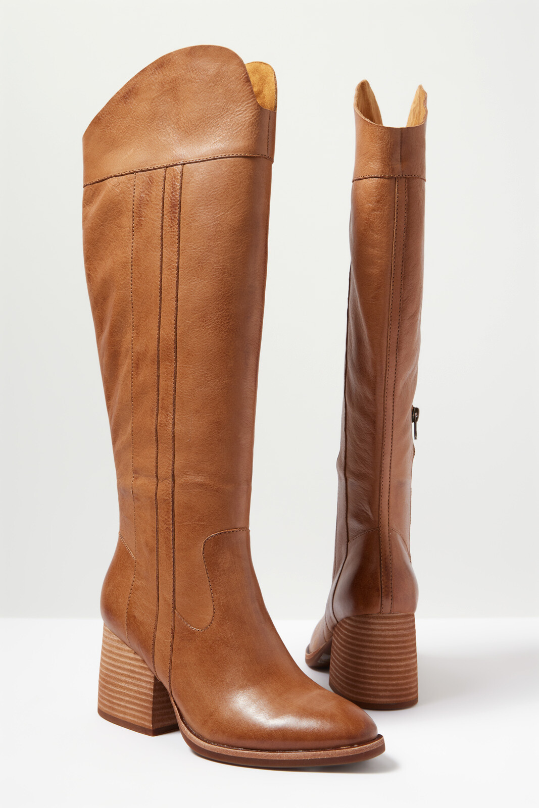 Avril Knee Boot | Evereve