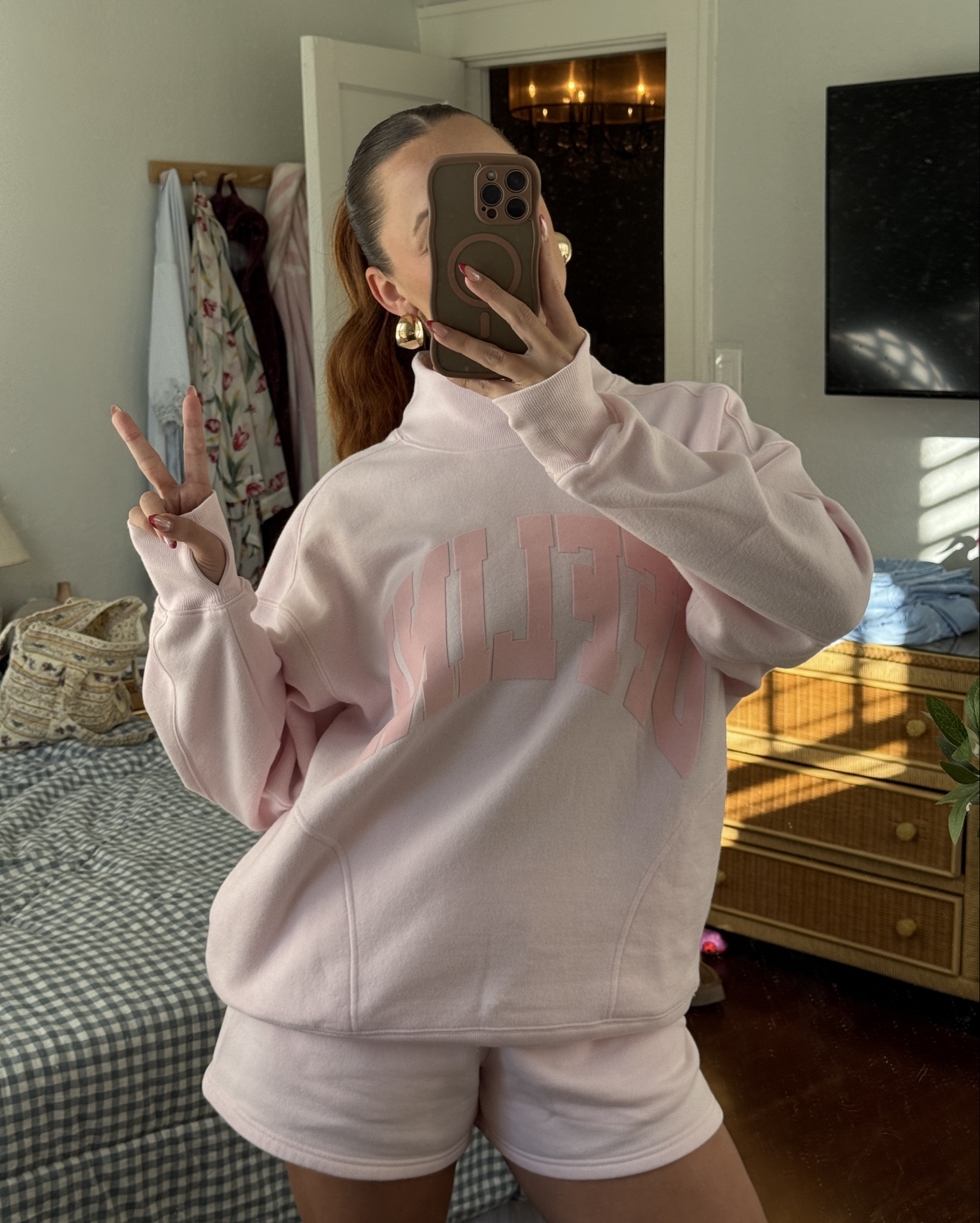 the cutest mock neck sweat set for heading into spring🌸💓 Top: S Bottom: M

#LTKootd #LTKValentine #LTKdayinmylife