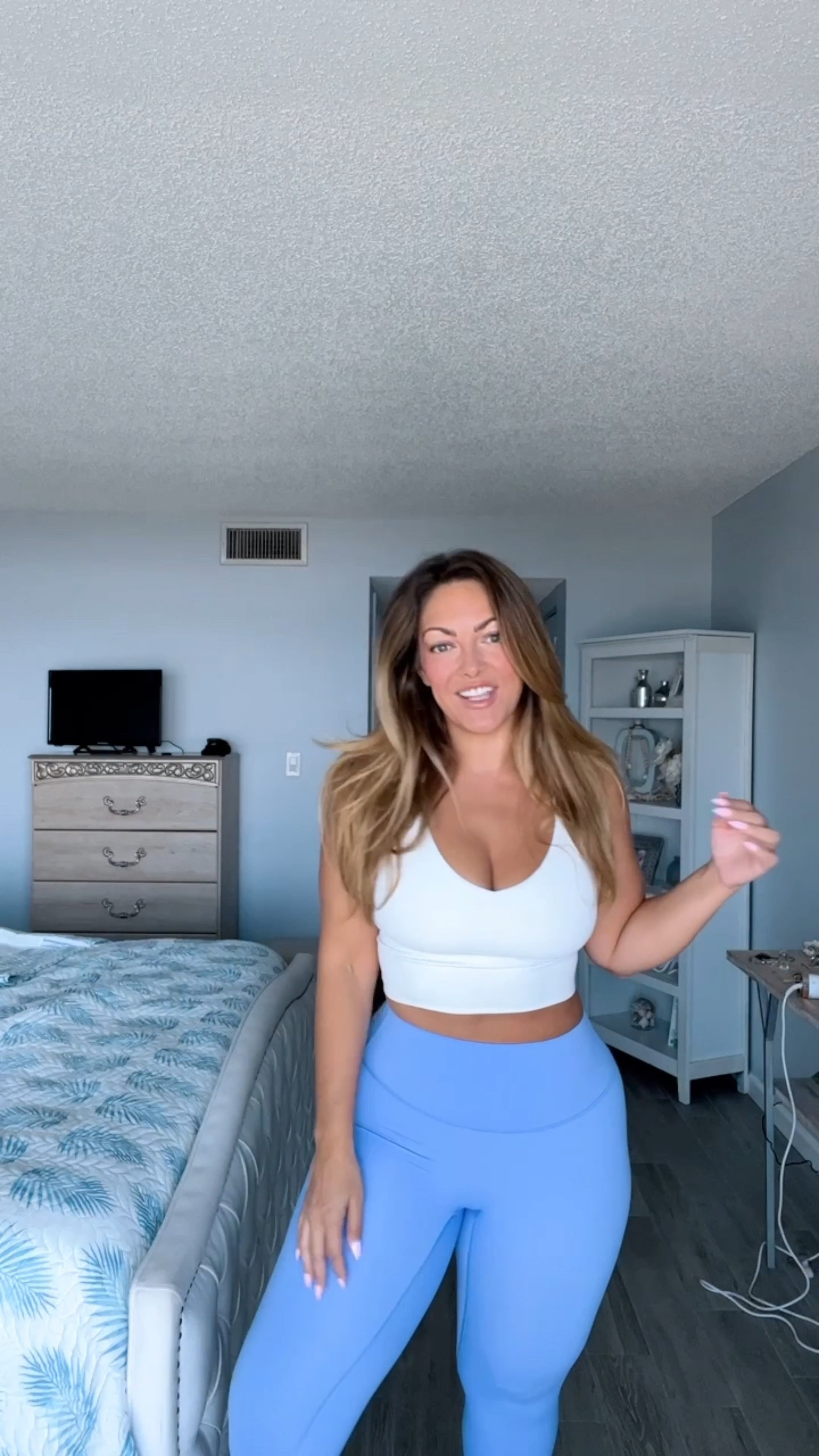 leggings, amazon, amazon leggings, butter leggings, yoga, workout, tank, periwinkle, blue, styledbyjacinta, jacinta devlin

#LTKfitness #LTKstyletip #LTKfindsunder50