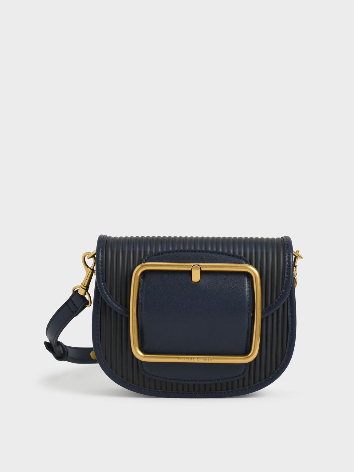 Acrylic Chain Handle Crossbody Bag - Navy | CHARLES & KEITH (US)