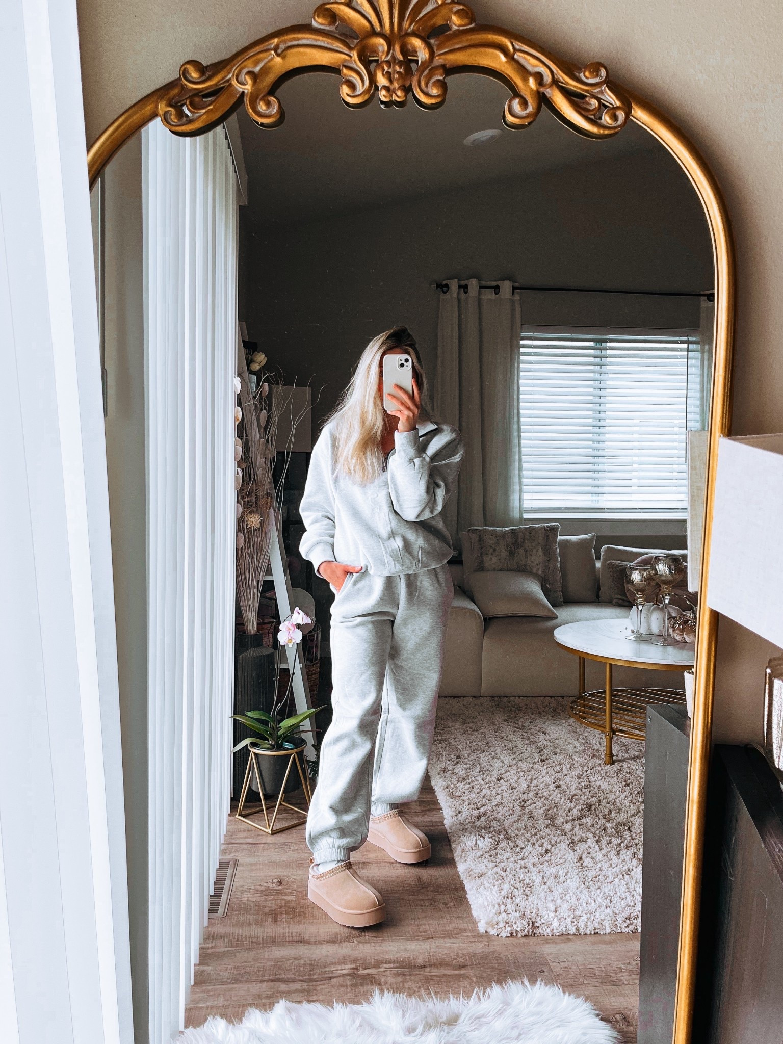 The coziest viral Amazon sweatpants set🫶🏻 So so warm and worth the hype!