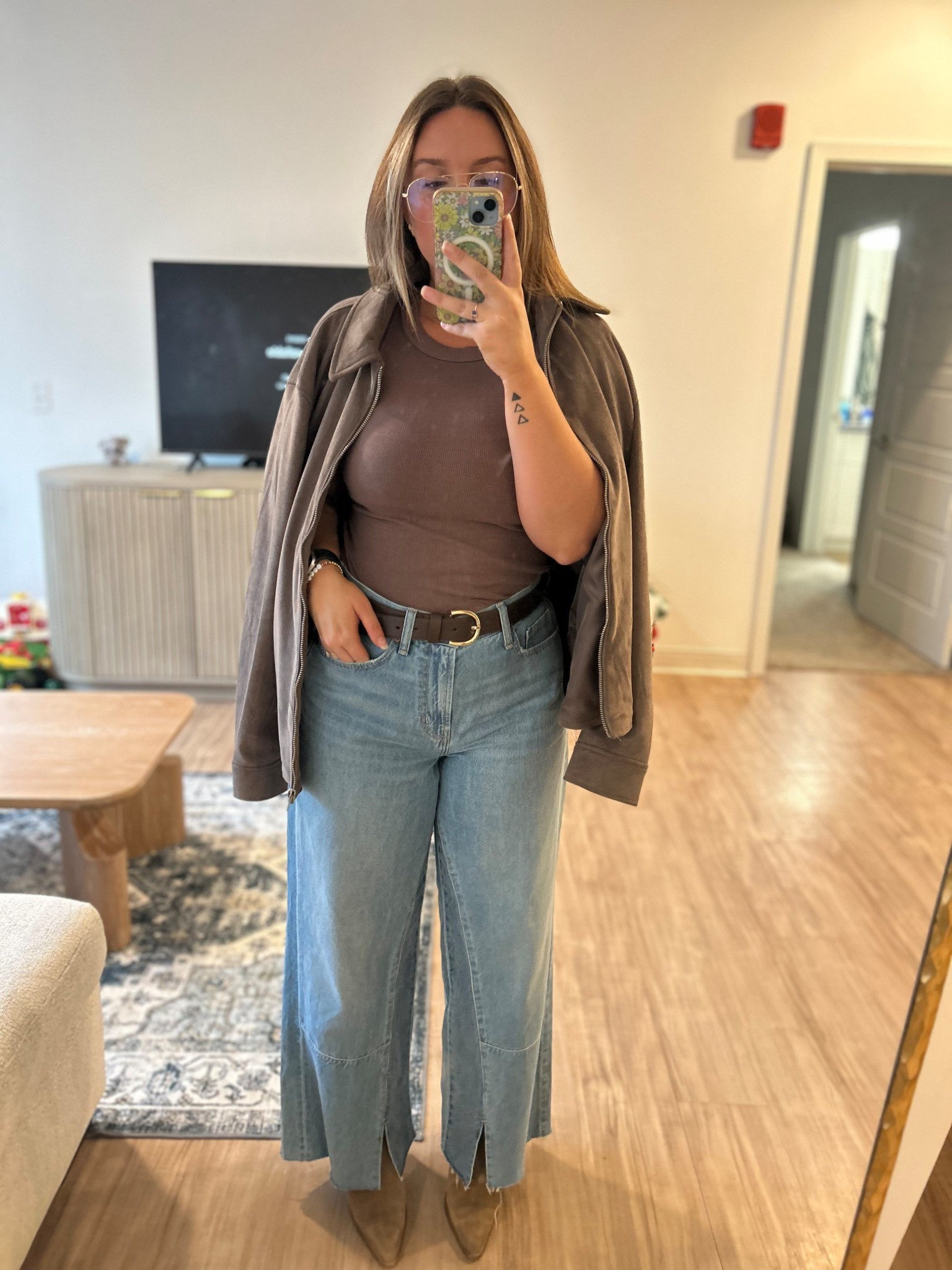 Outfit of the day fall fashion love a good suede jacket and all the old navy finds are 50% off today! Brown suede jacket that’s super affordable! 

#LTKSeasonal #LTKStyleTip #LTKMidsize