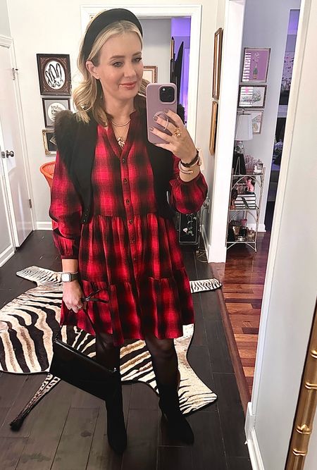 This cute dress comes in this red/black colorway, a white/black, a navy/green, and a maroon/yellow option. ❤️ it’s $20 and I am wearing a small 👌

#LTKfindsunder50 #LTKfindsunder100 #LTKstyletip