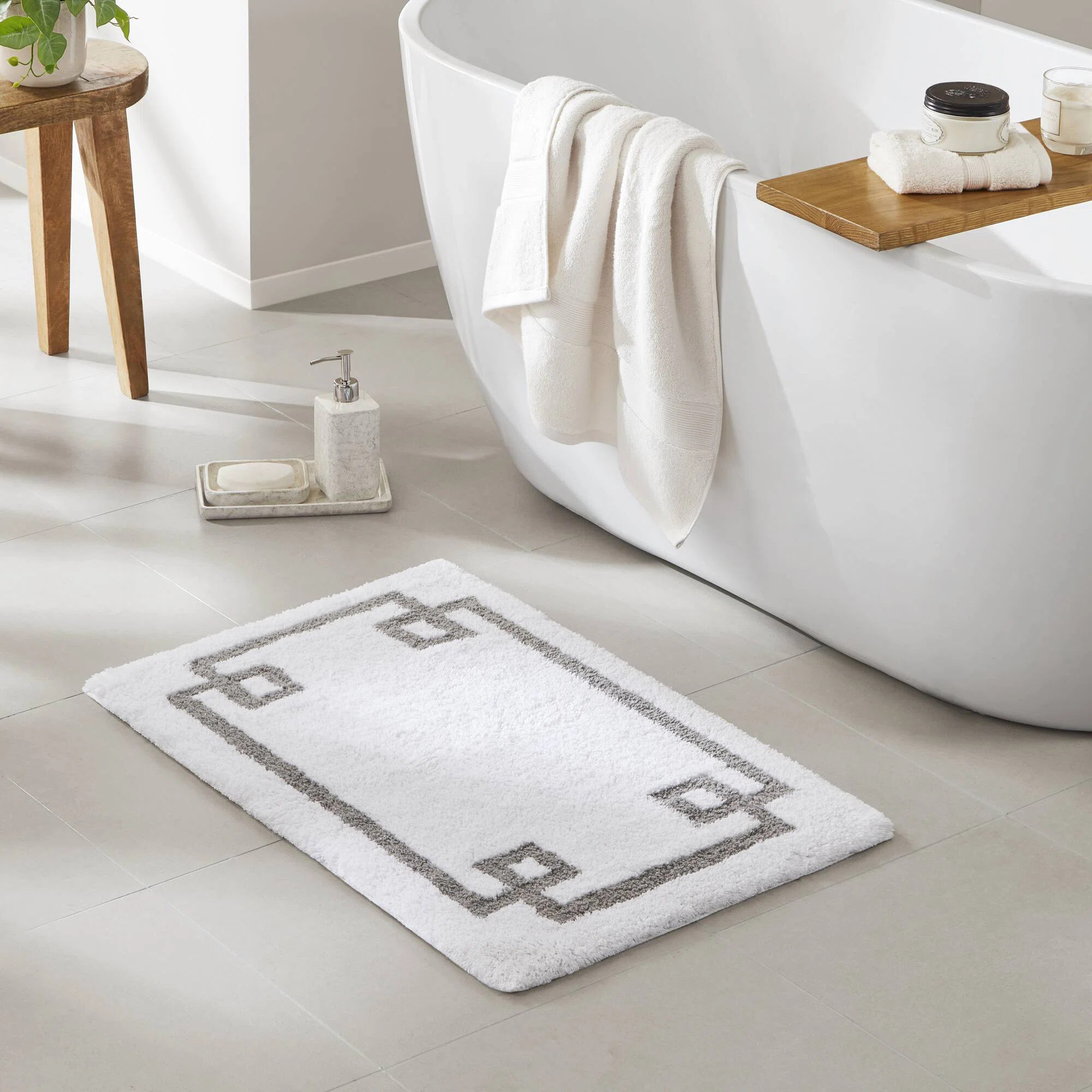 Madison Park Evan 100% Cotton Tufted Bath Rug with Non-Slip Backing  & Reviews | Wayfair | Wayfair North America