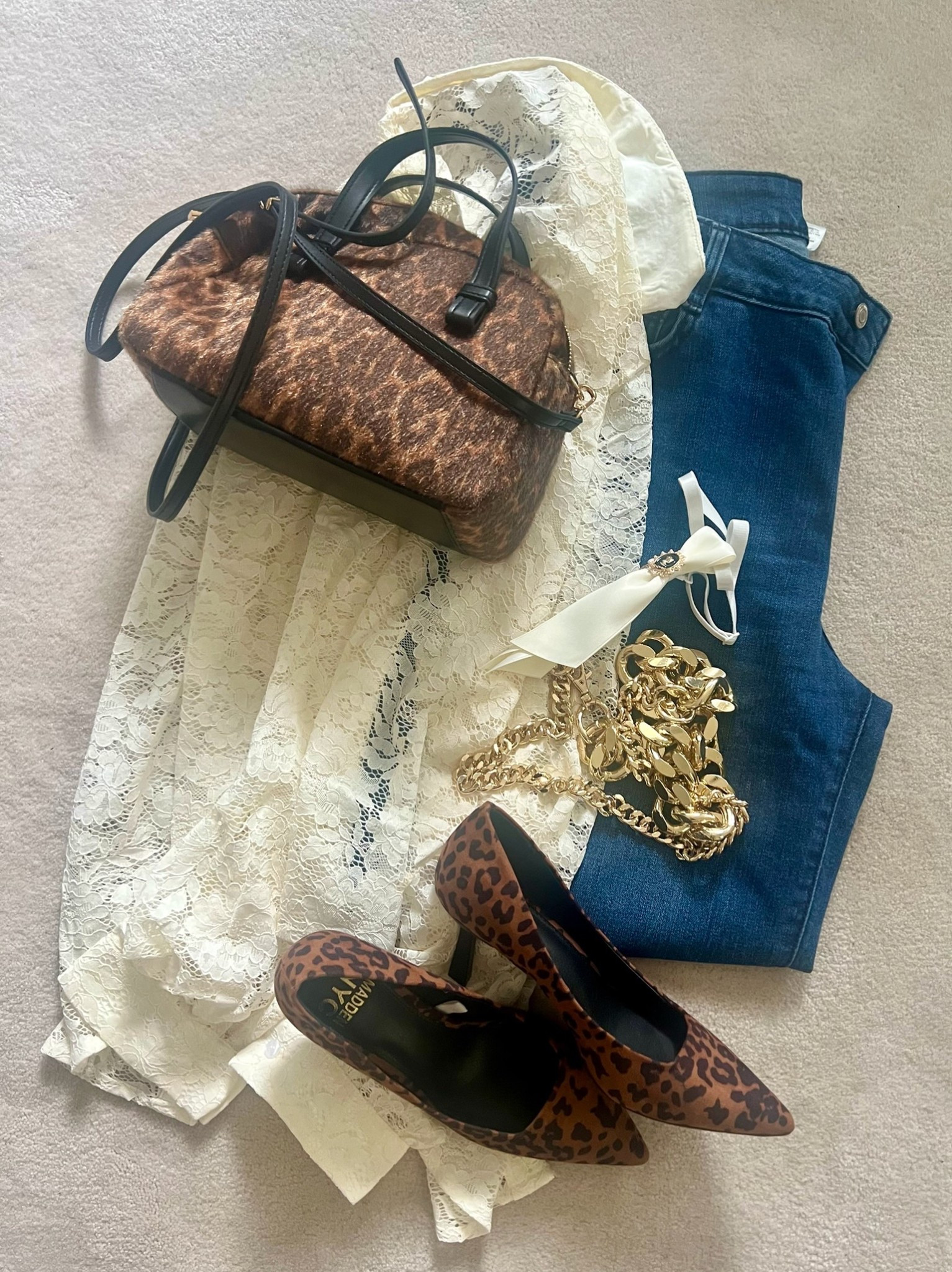 One of my favorite workwear looks 🤎

#LTKWorkwear #LTKFindsUnder50 #LTKootd