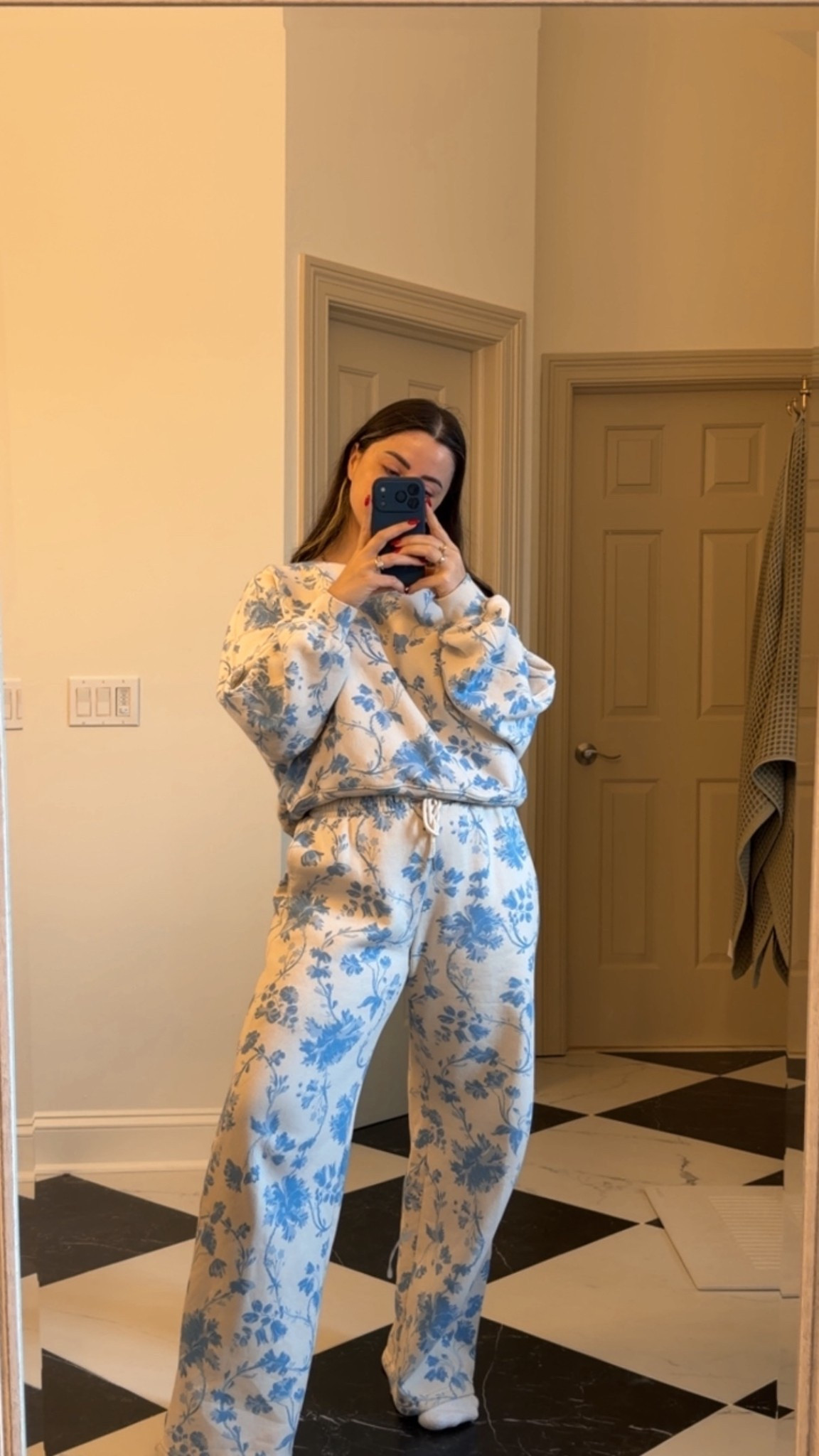 The comfiest set from a&fitch 

#LTKootd #LTKselfcare #LTKmomlife