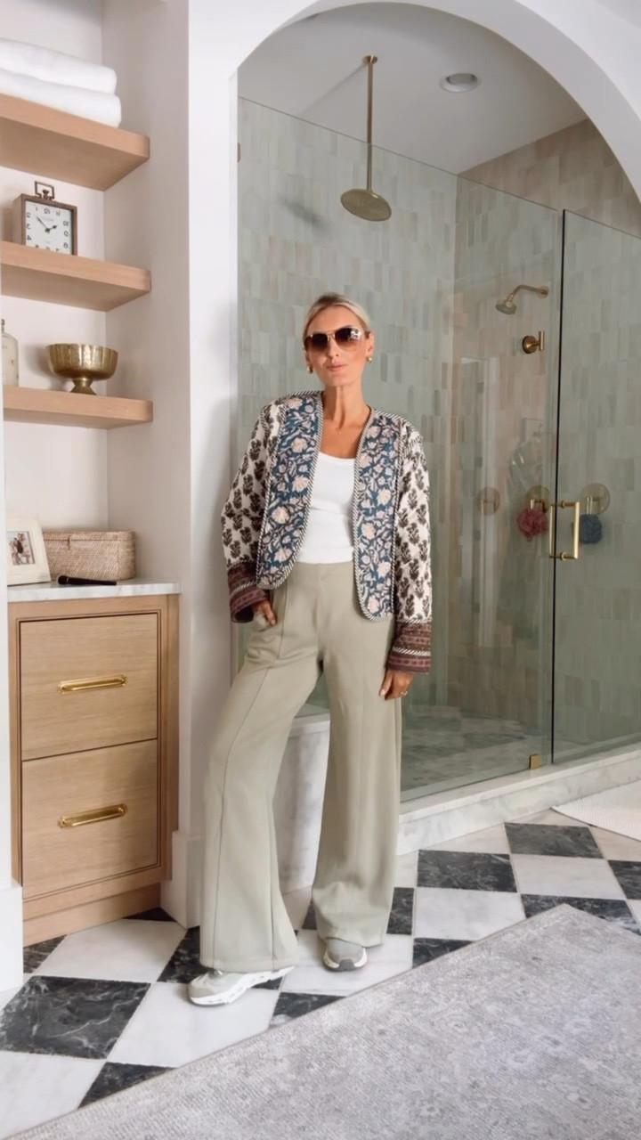 I just got in these comfortable pants from Target! Love it with the jacket! Wearing S!

Loverly Grey, Target, quilted jacket, Amazon 

#LTKStyleTip #LTKSeasonal