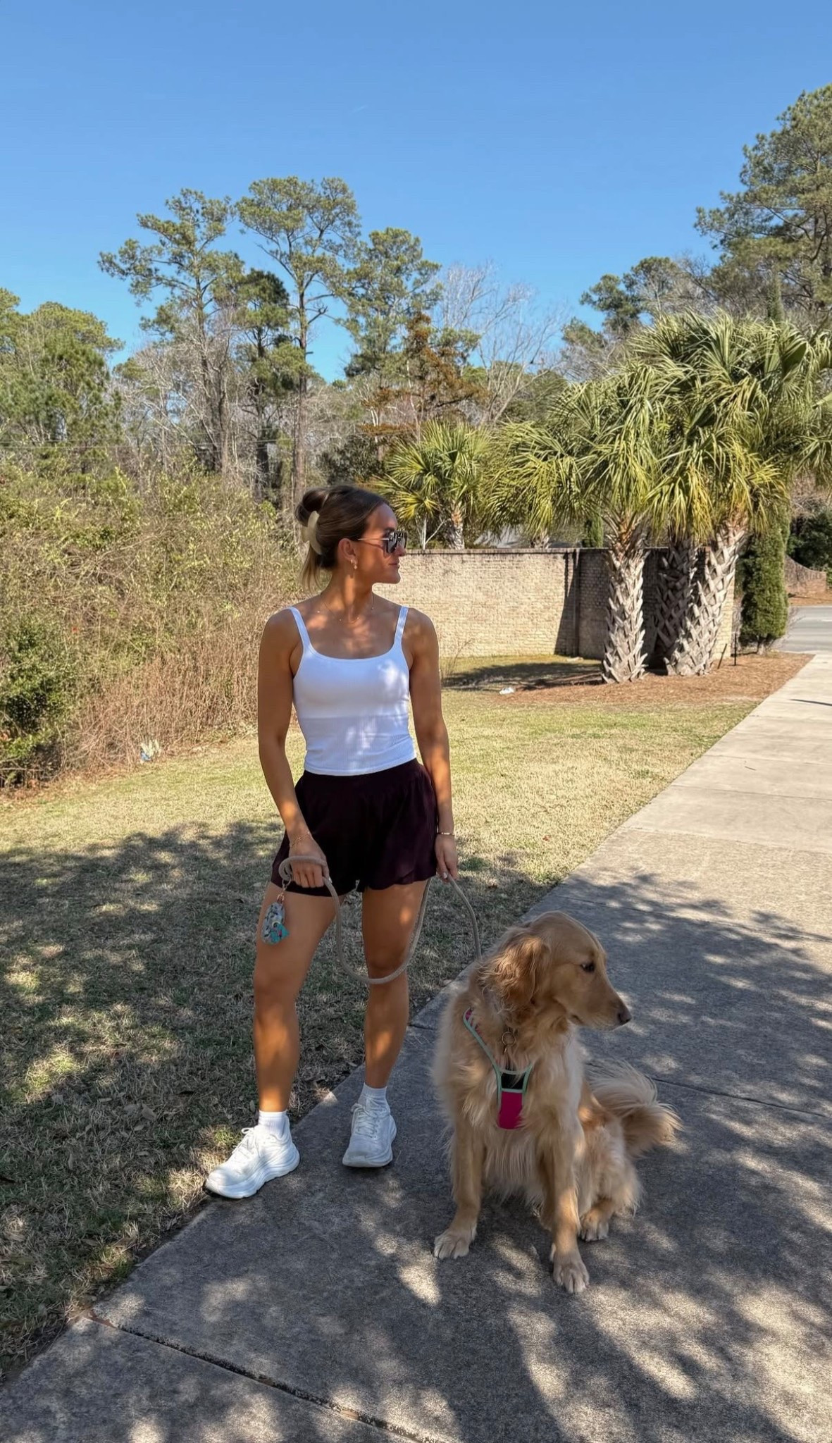 Emi Jay claw clip
Lululemon tank top
Lululemon shorts
Hokas shoes

#LTKootd #LTKfitnessgoals