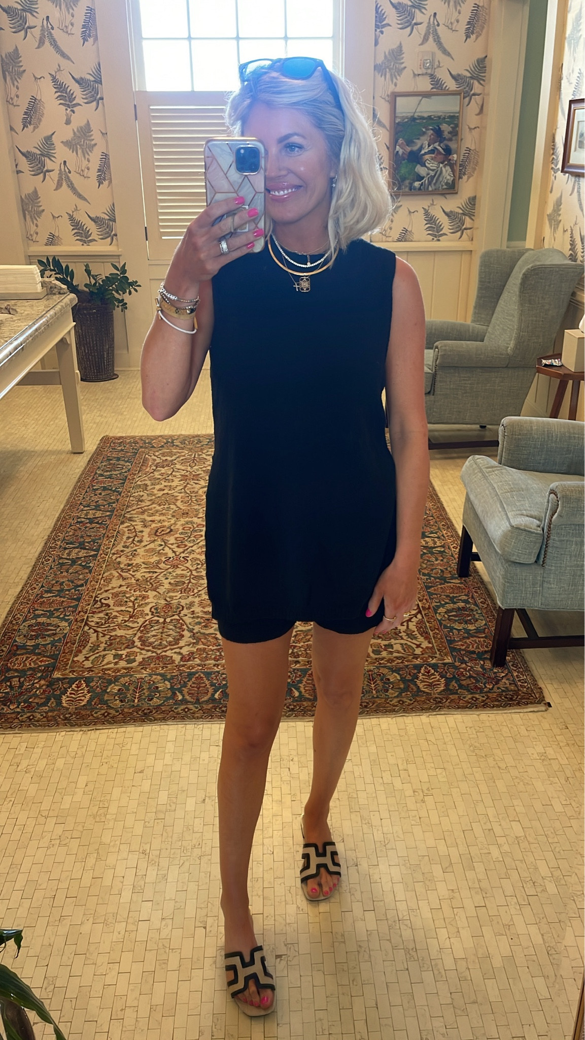 The cutest sweater set!!  
Comes in many colors. 🖤


#LTKOver40 #LTKFindsUnder50 #LTKStyleTip