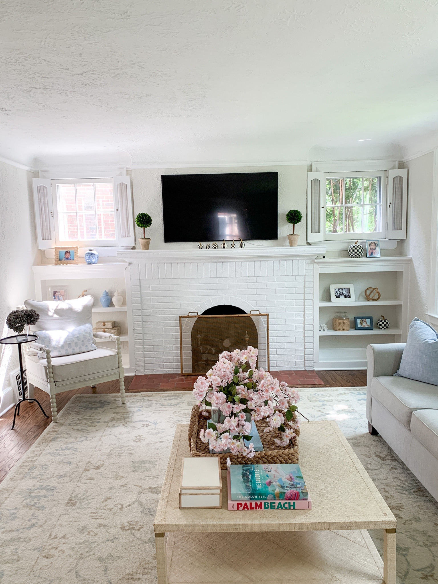 Halloween home decor, living room, coastal living room 

#LTKhome #LTKSeasonal