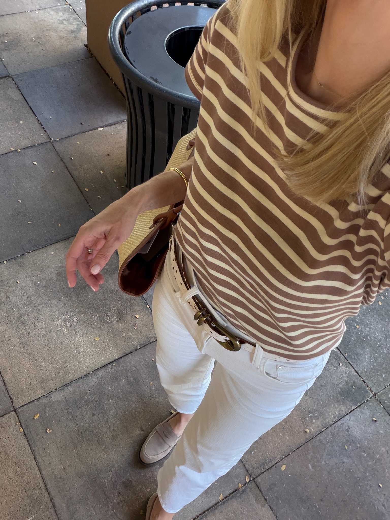 Like the weight of the tee! Wearing a small in tee and XS/s in belt.

#LTKdayinmylife